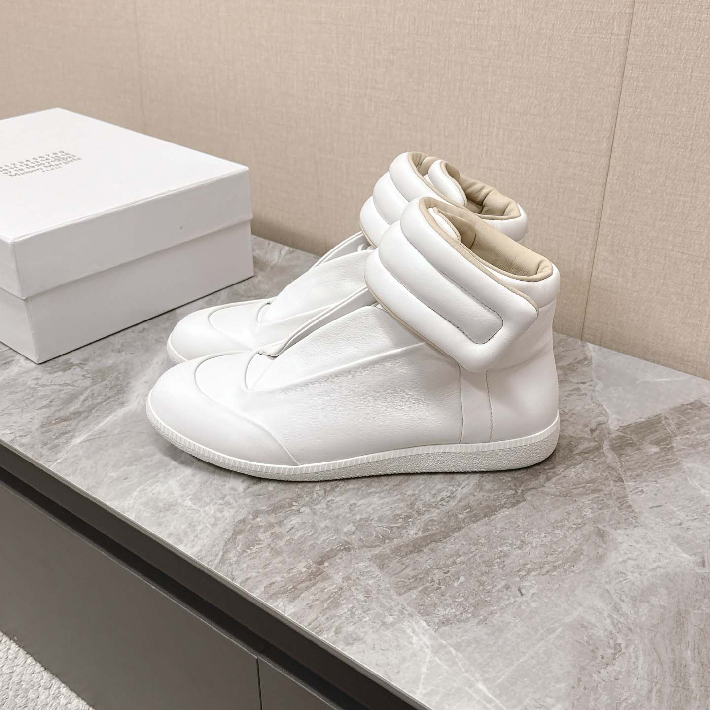 Maison Margiela Future Sneakers - DesignerGu