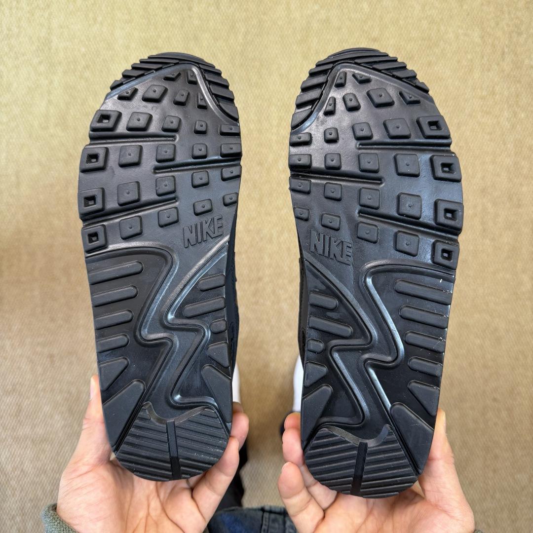 Nike Air Max 90 Sneakers     CN8490-003 - DesignerGu