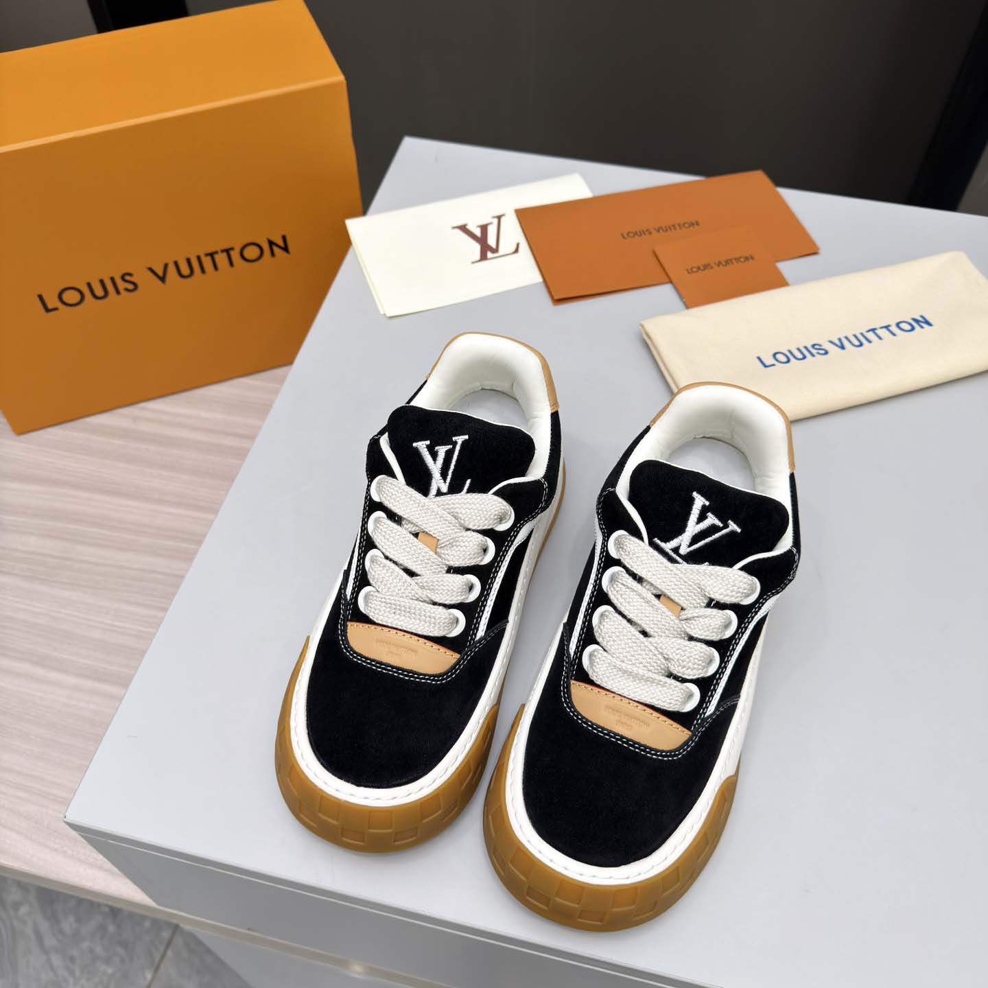 Louis Vuitton LV Tilted Sneaker  - DesignerGu