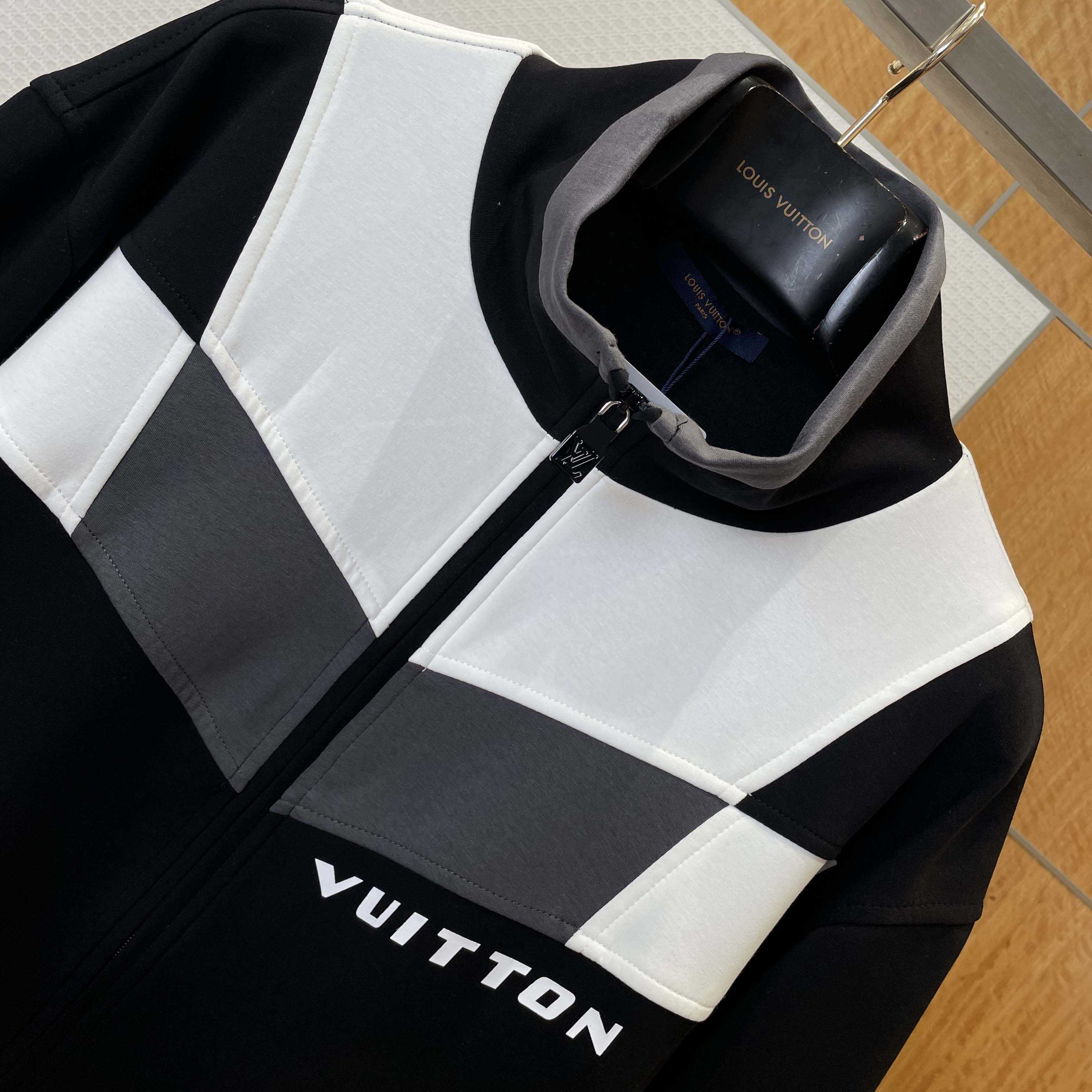 Louis Vuitton Running Track Top - DesignerGu