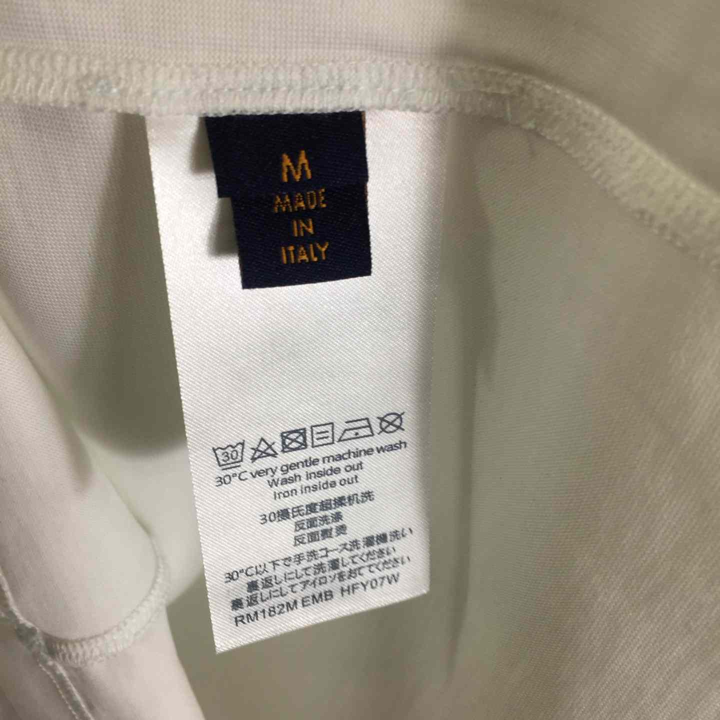 Louis Vuitton LV T-Shirt  - DesignerGu