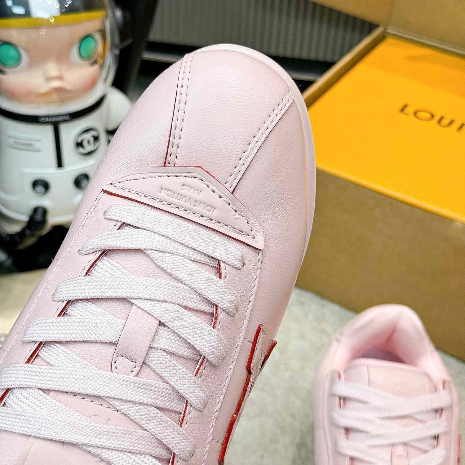 Louis Vuitton LV BUTTERSOFT Sneaker    1AIKWJ - DesignerGu