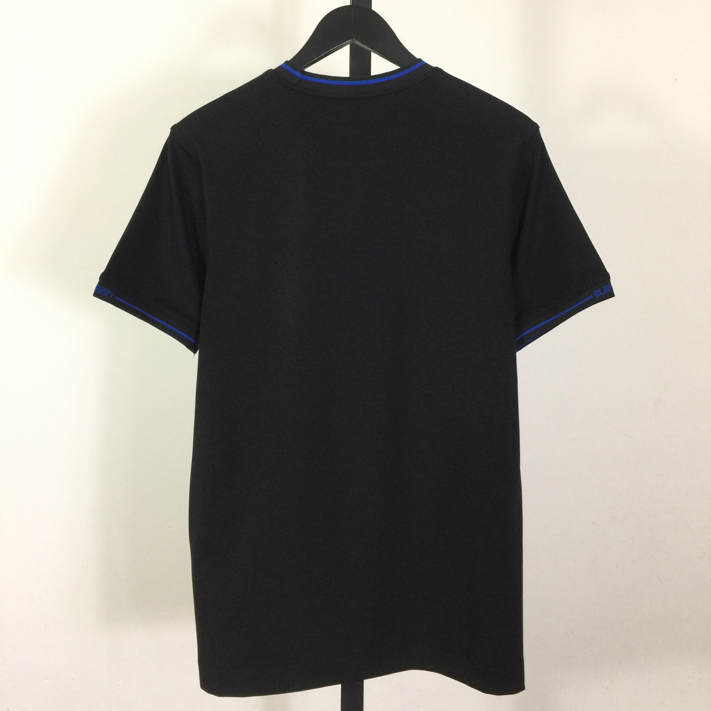 Burberry Logo Cotton T-shirt - DesignerGu