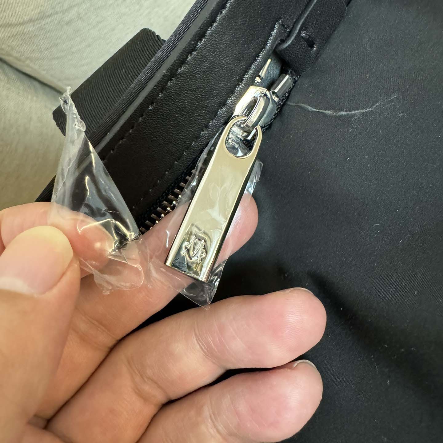 Rimowa Signature Sliding Tote  (39.5x33x15cm) - DesignerGu