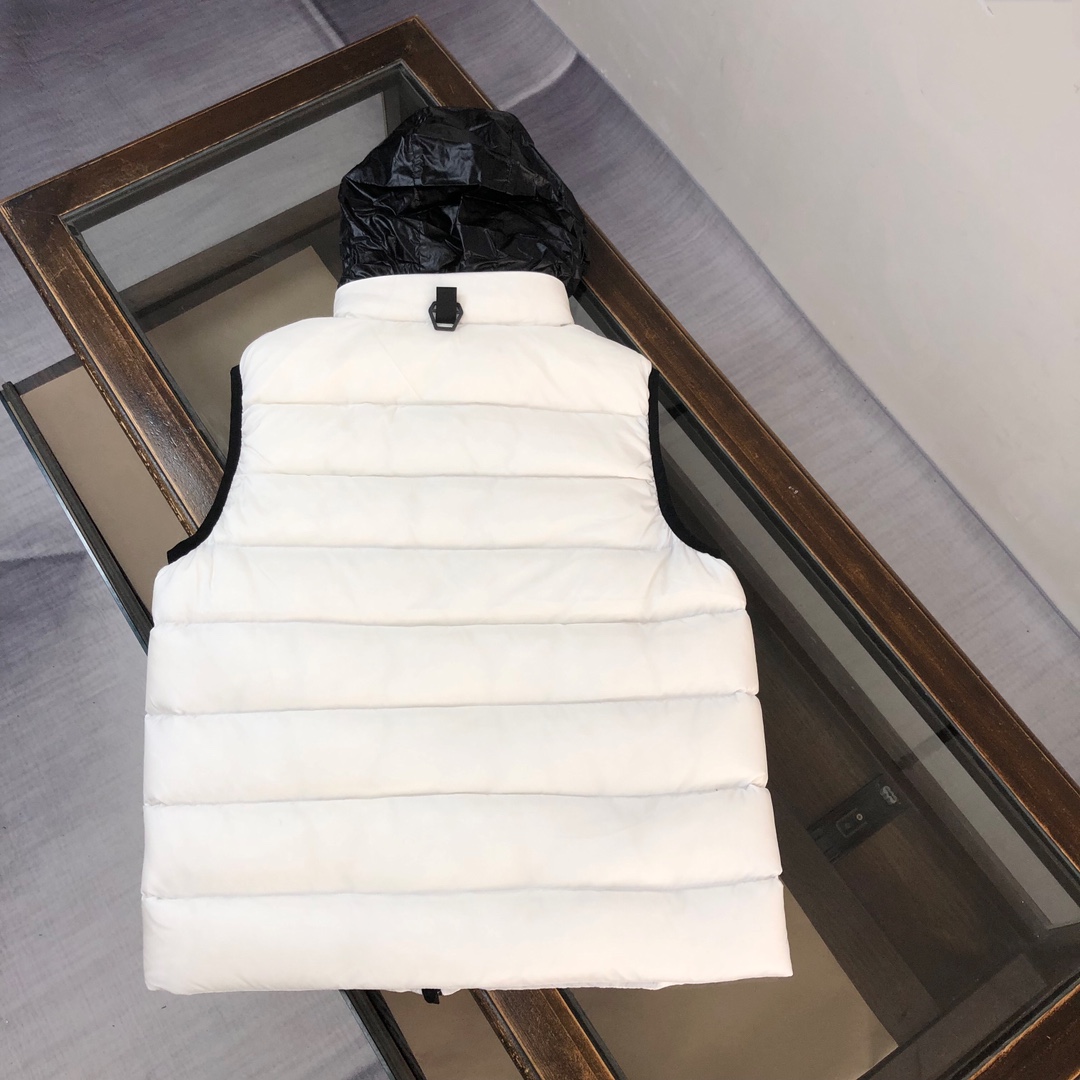 Moncler Cenis Down Gilet - DesignerGu