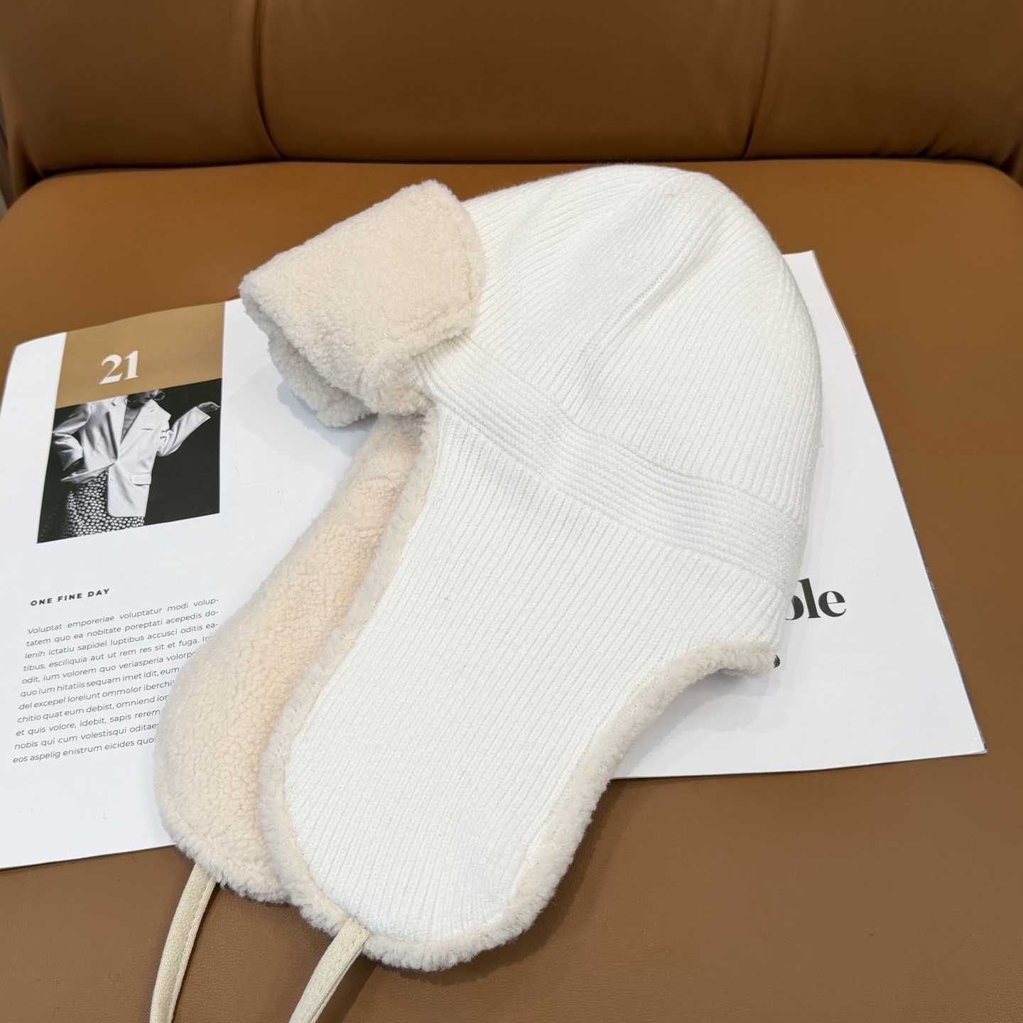 Miu Miu Sherpa Trapper - DesignerGu