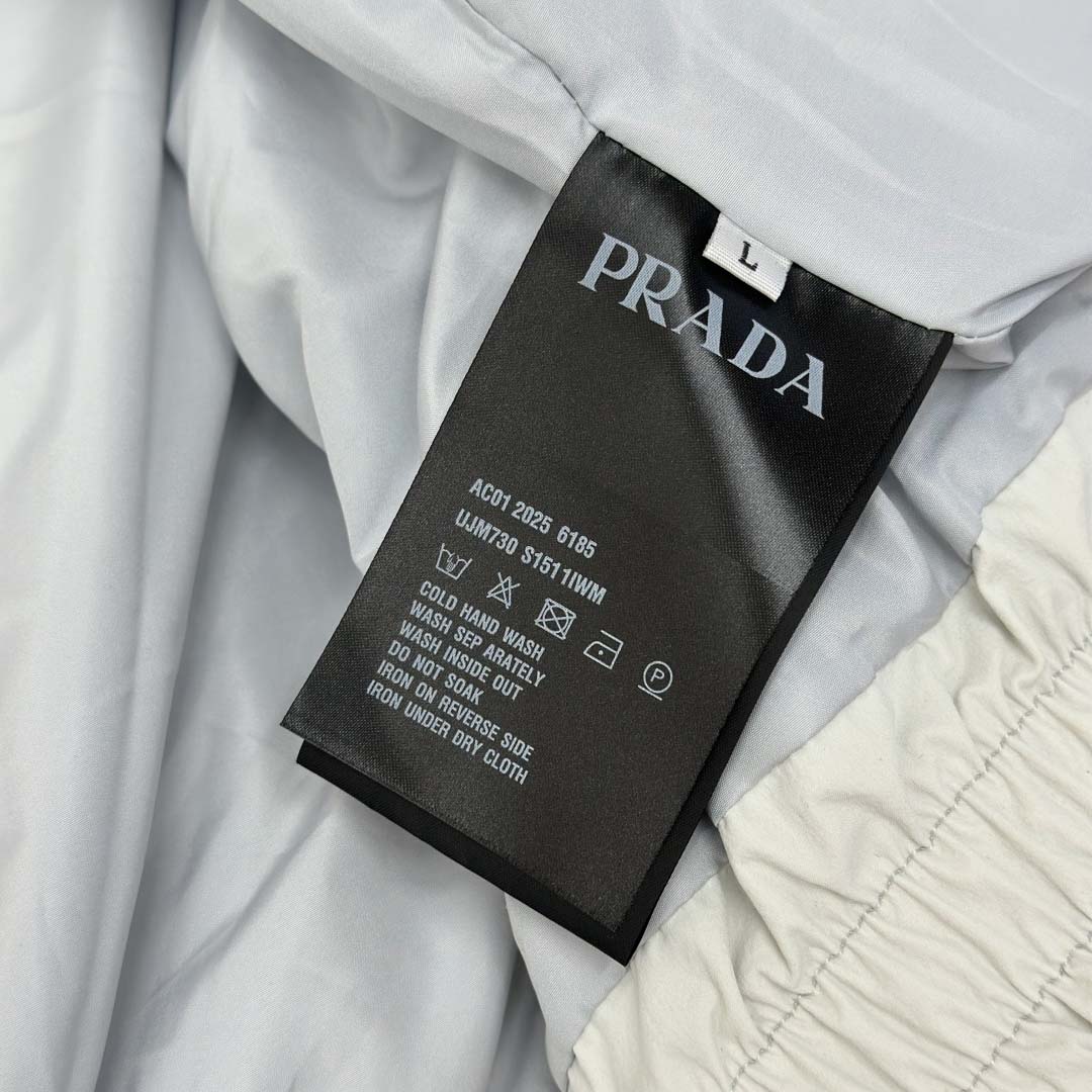 Prada White Nylon Puffer Gilet Jacket - DesignerGu