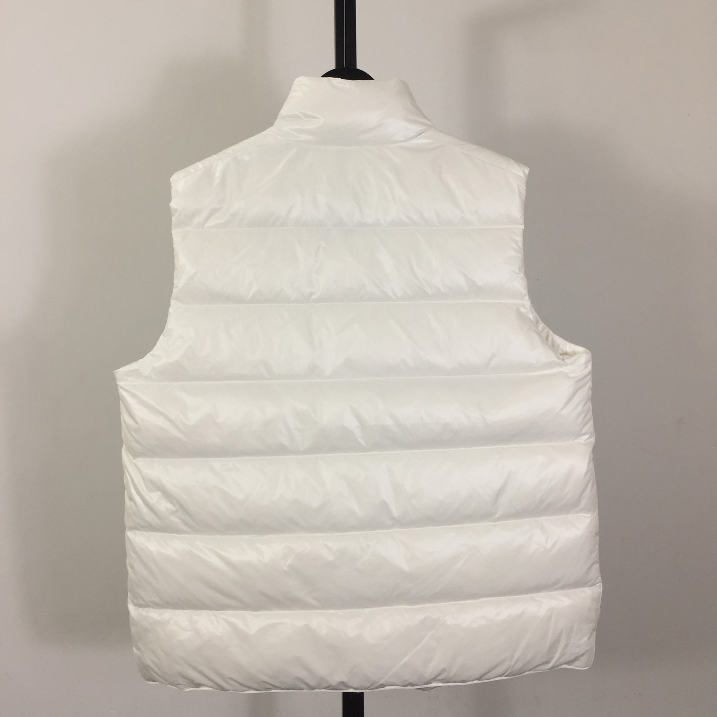 Moncler Contrin Down Vest - DesignerGu