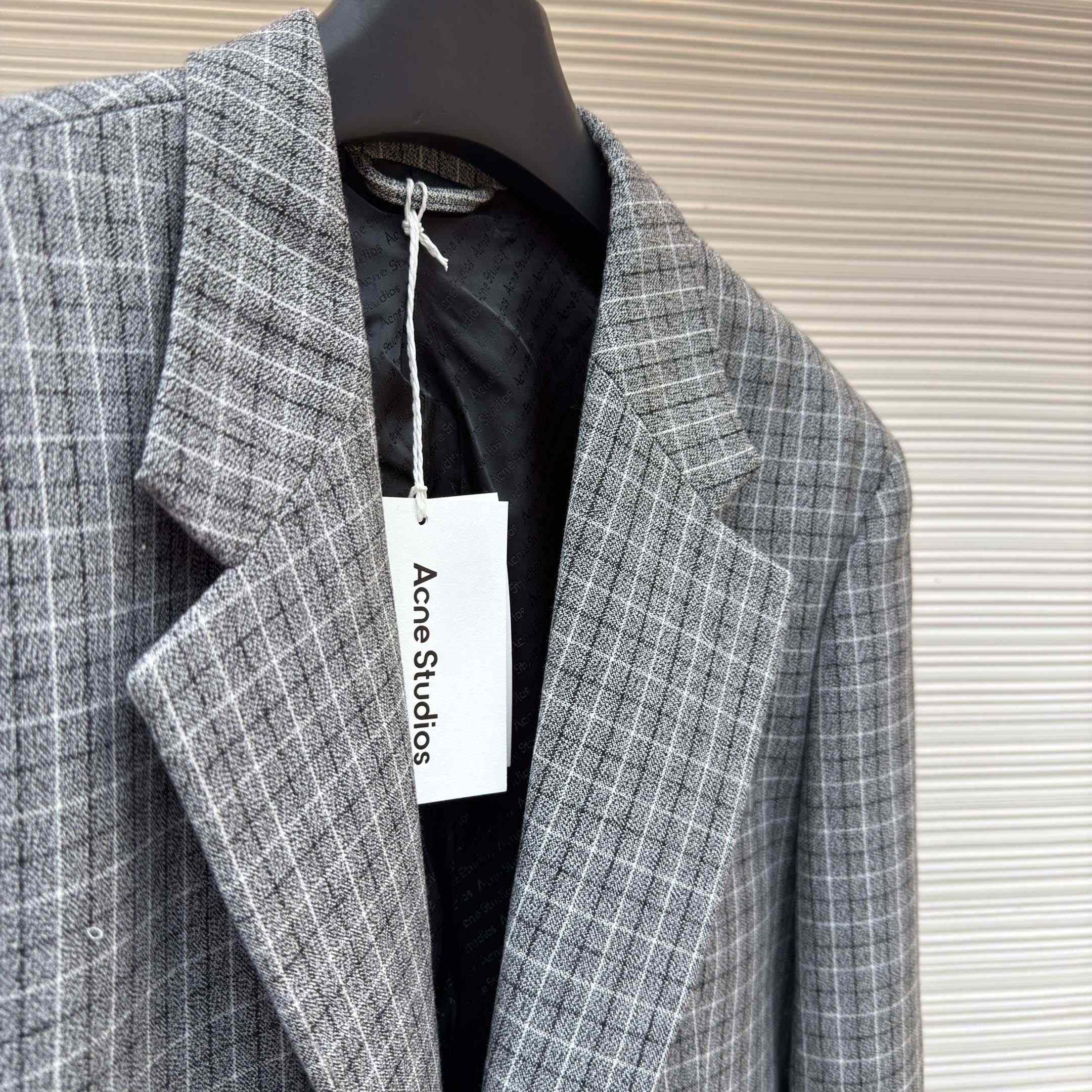 Acne Studios Fitted Wool Suit Jacket - DesignerGu