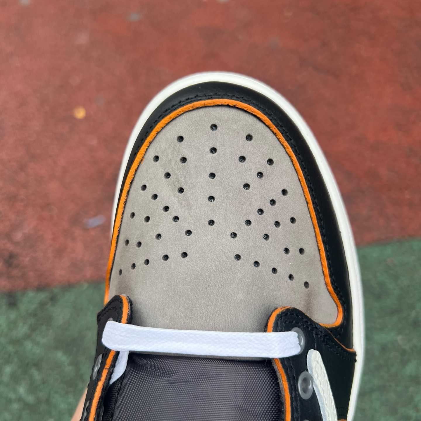 Travis Scott x Jordan Air Jordan 1 Low OG  Sneaker  - DesignerGu