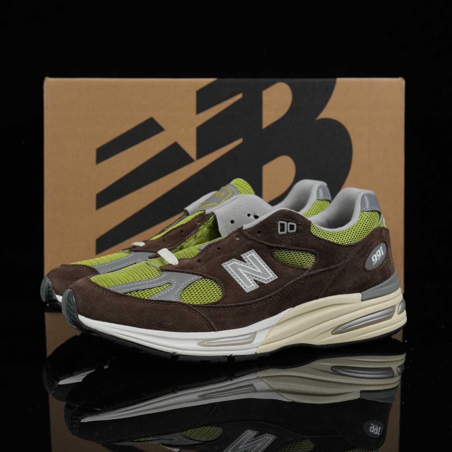 KITH x Danielle Cathari X New Balance Reverse Matcha    U991CK2 - DesignerGu