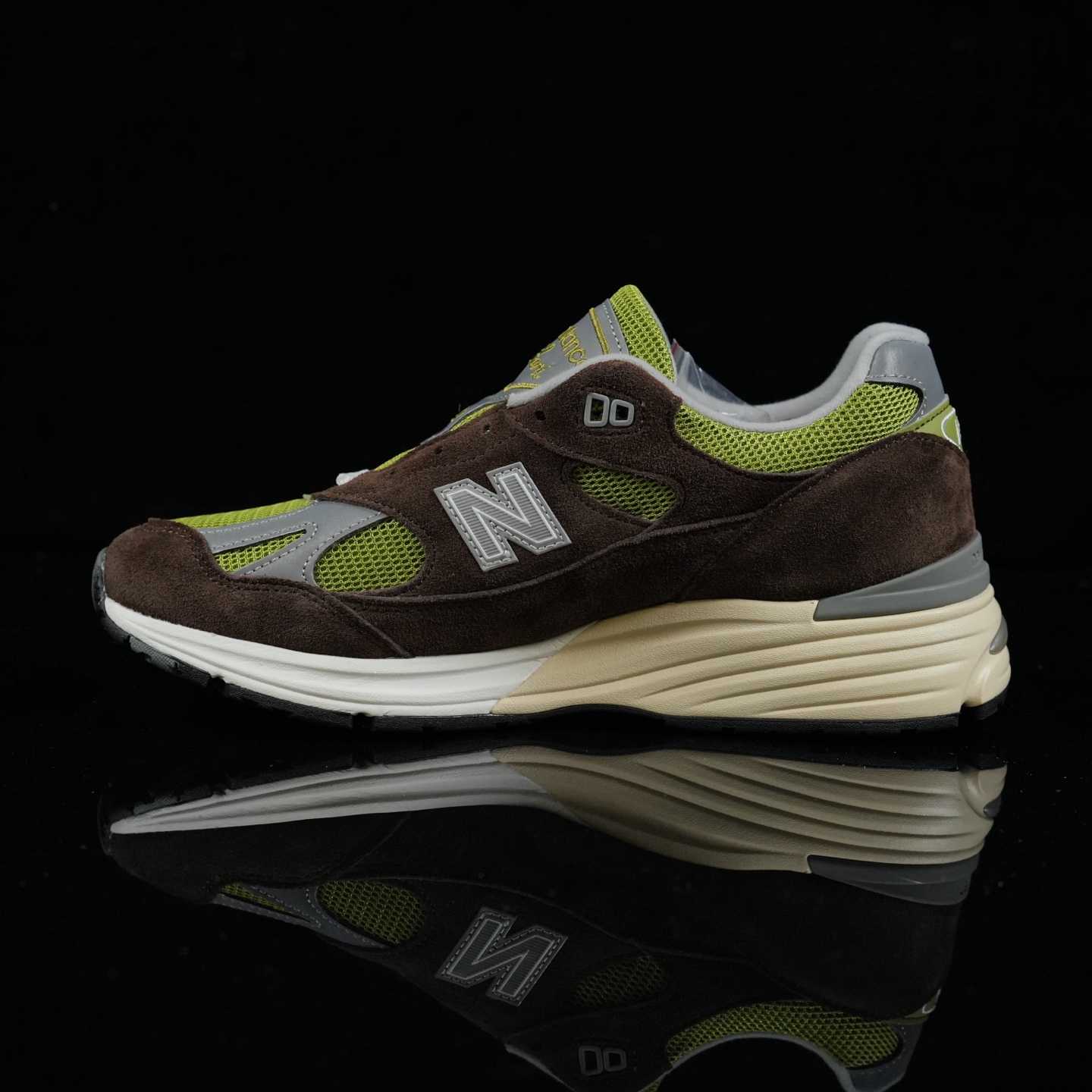 KITH x Danielle Cathari X New Balance Reverse Matcha    U991CK2 - DesignerGu
