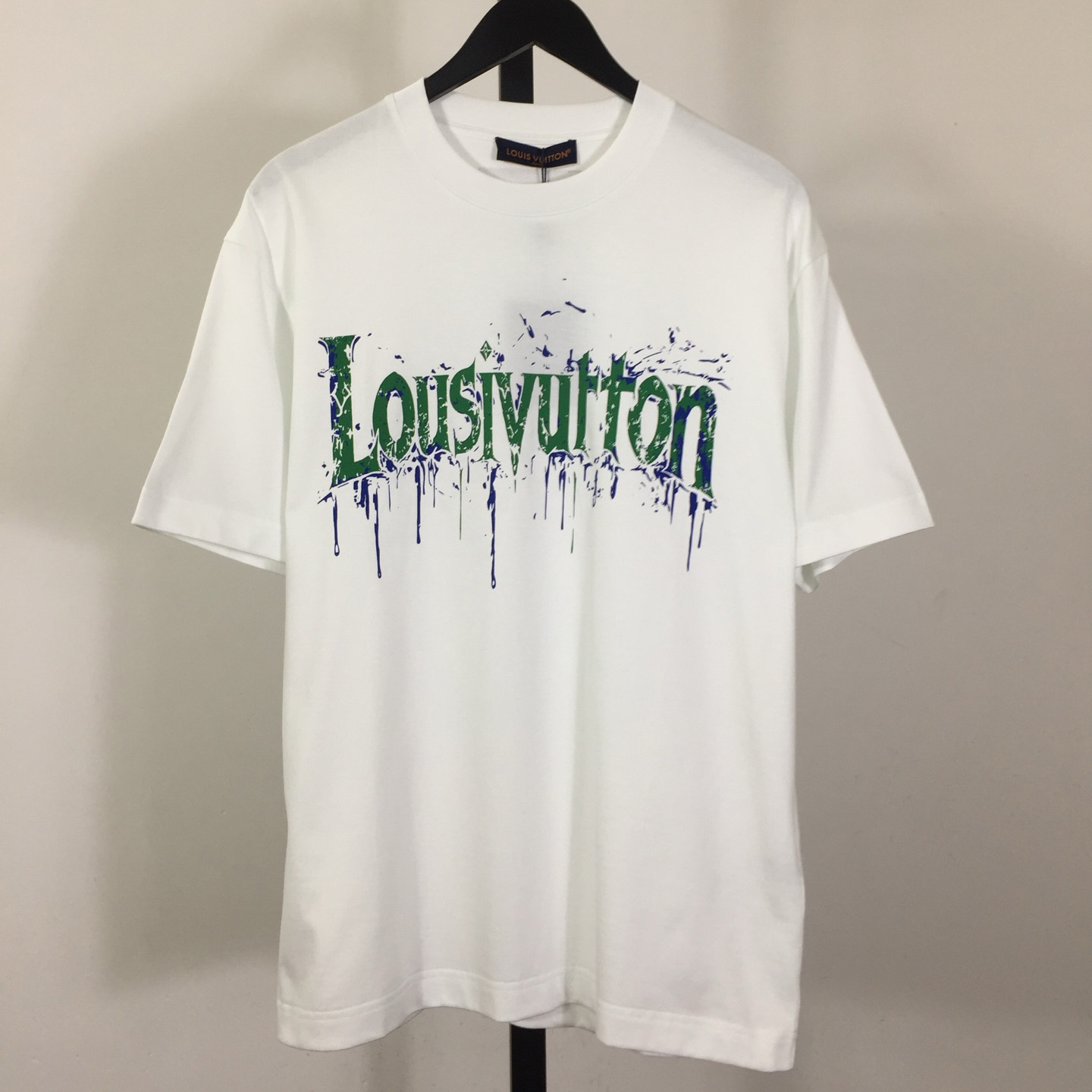 Louis Vuitton With Graffiti-style Logo - DesignerGu