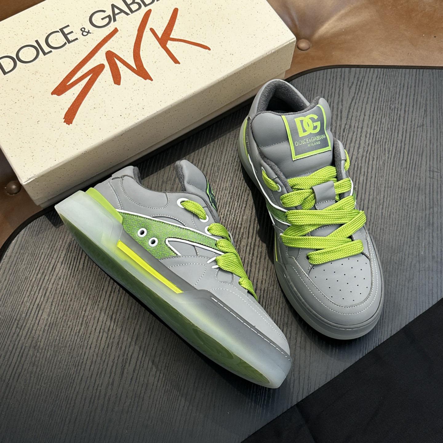 Dolce & Gabbana New Roma Label Low-Top Sneakers - DesignerGu