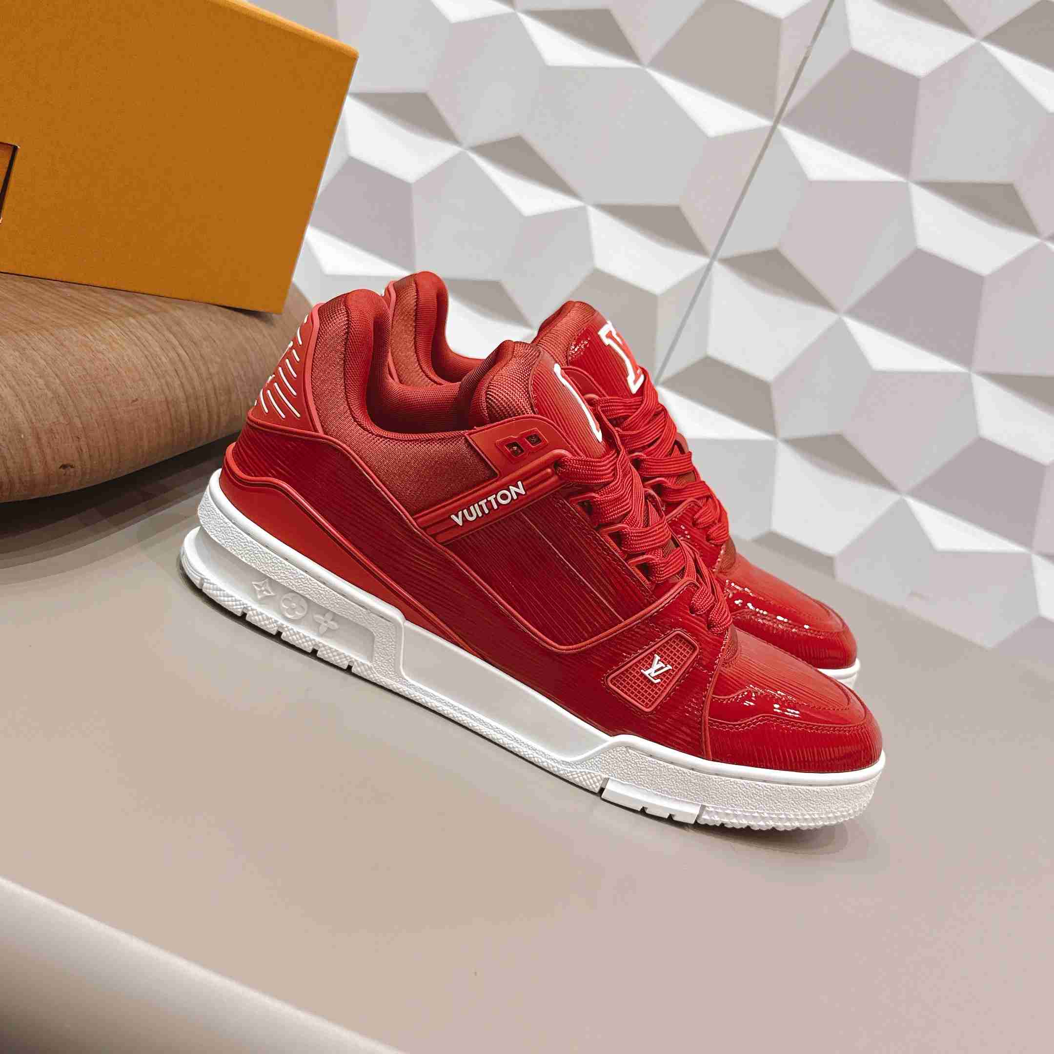 Louis Vuitton Trainer Sneaker 1AJ047 - DesignerGu