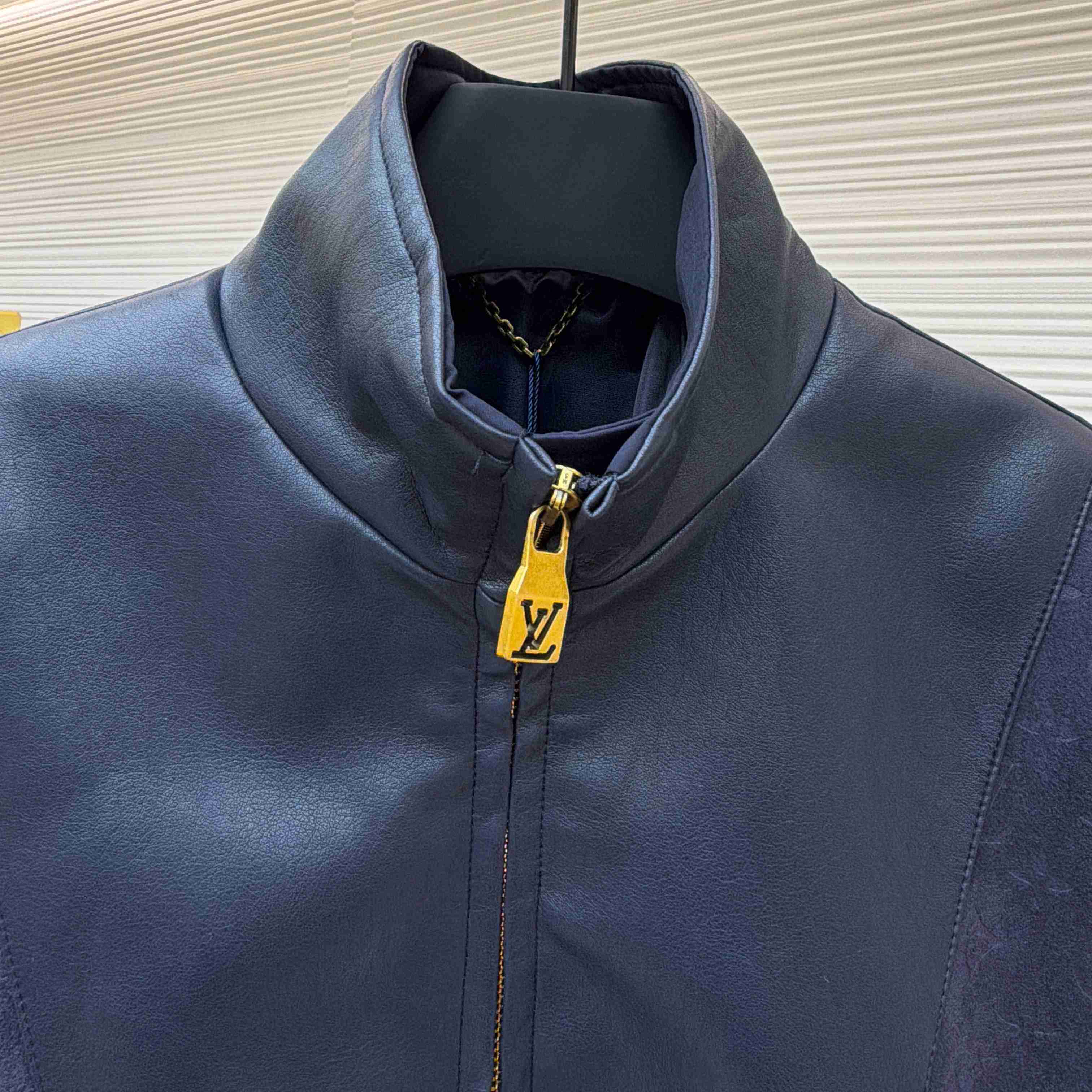 Louis Vuitton Leather Mix Track Top 1AJB73 - DesignerGu