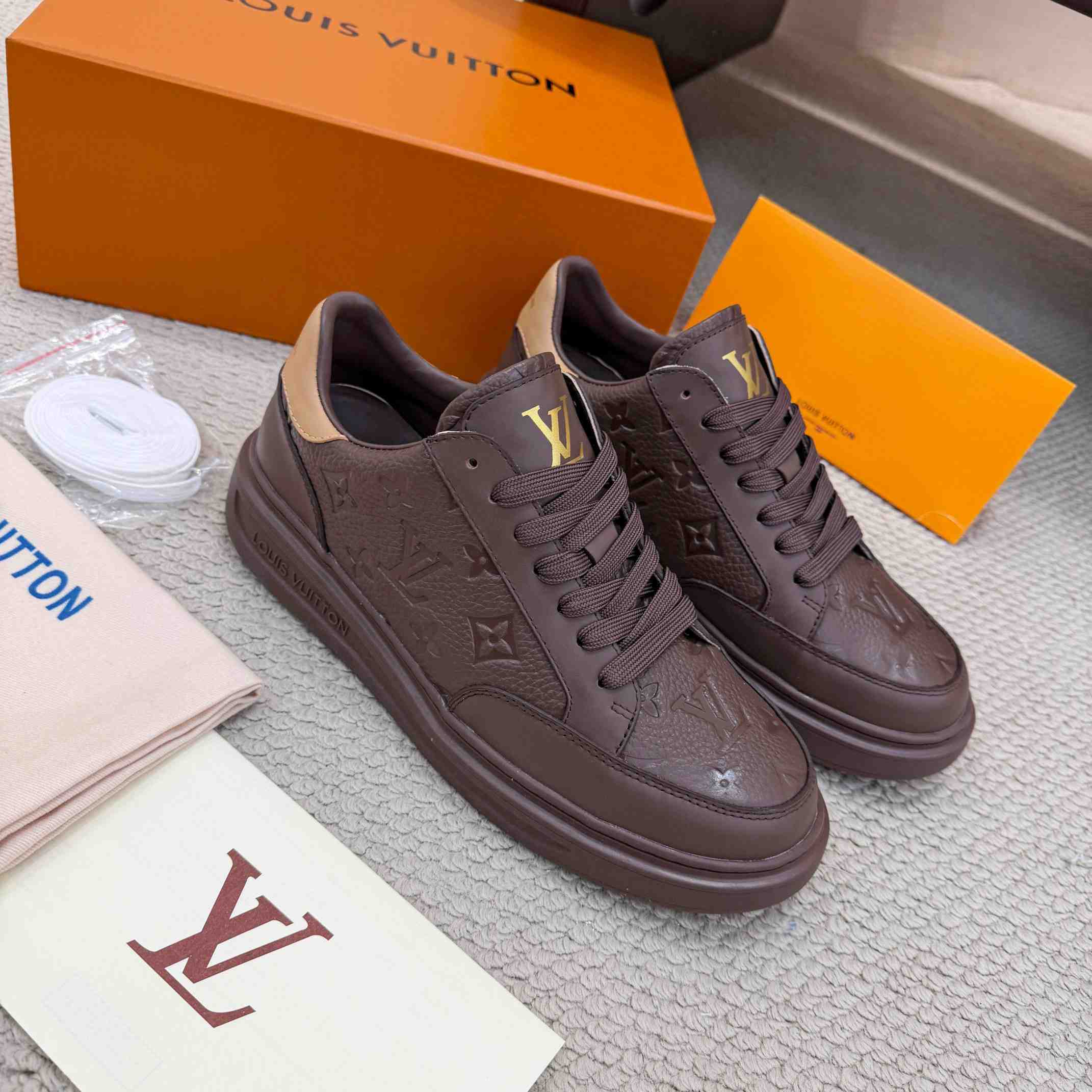 Louis Vuitton Beverly Hills Sneaker 1AJ925   - DesignerGu