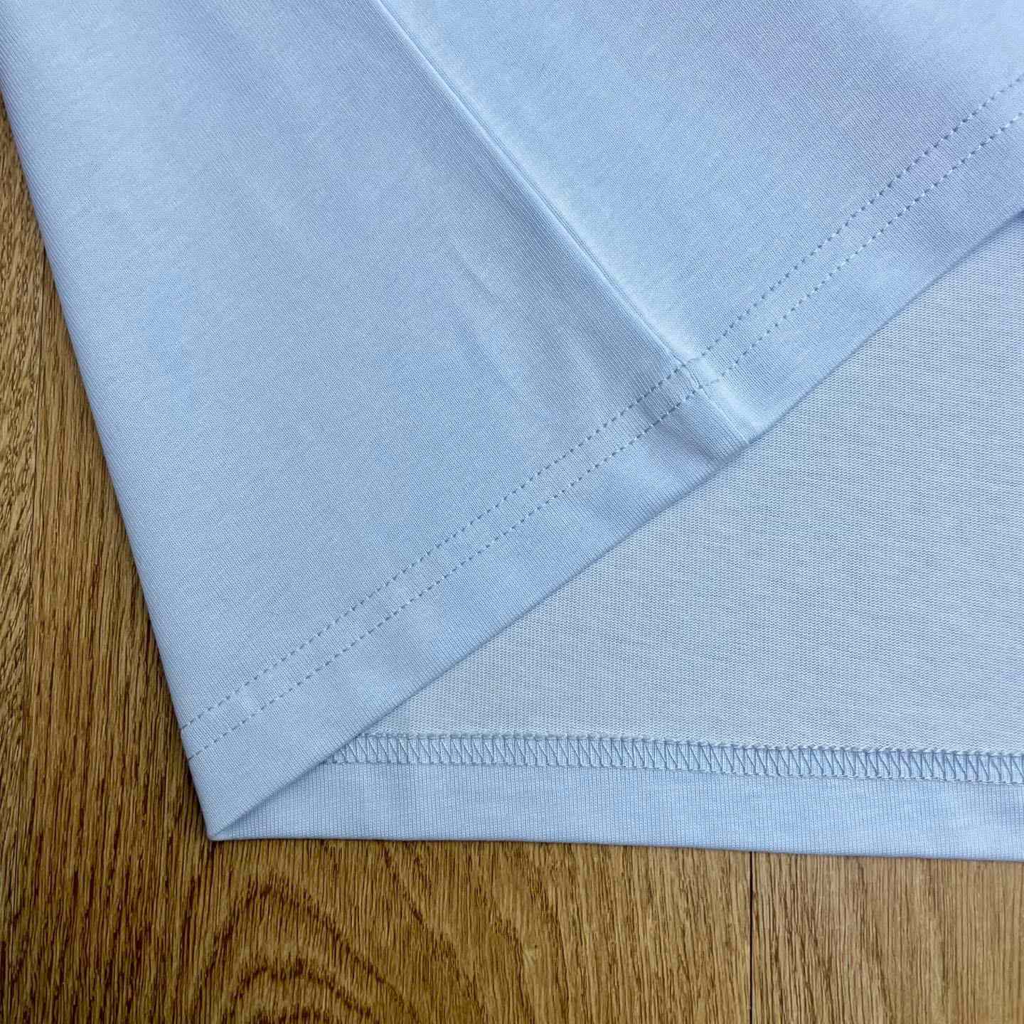 Casablanca DRIP LOGO SHORT SLEEVE T‑SHIRT C1129 - DesignerGu