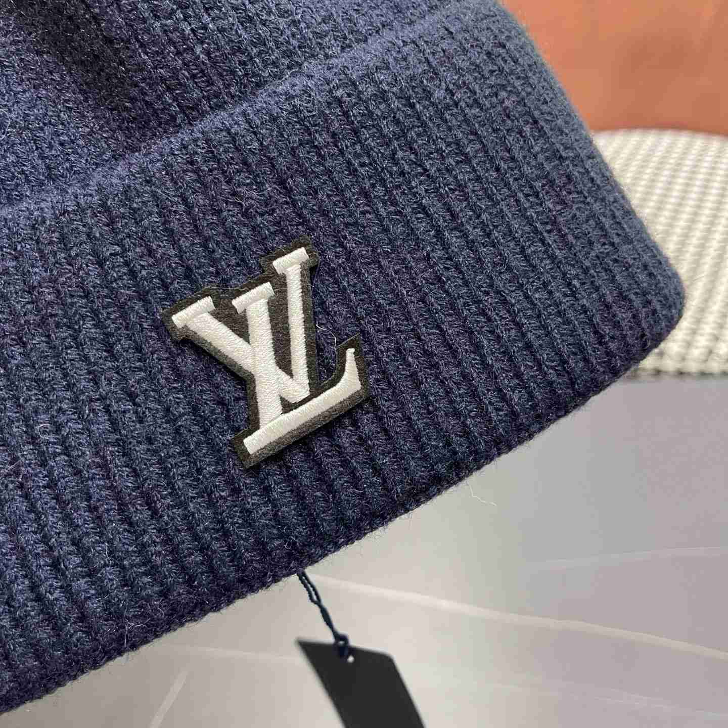 Louis Vuitton Beanie    - DesignerGu