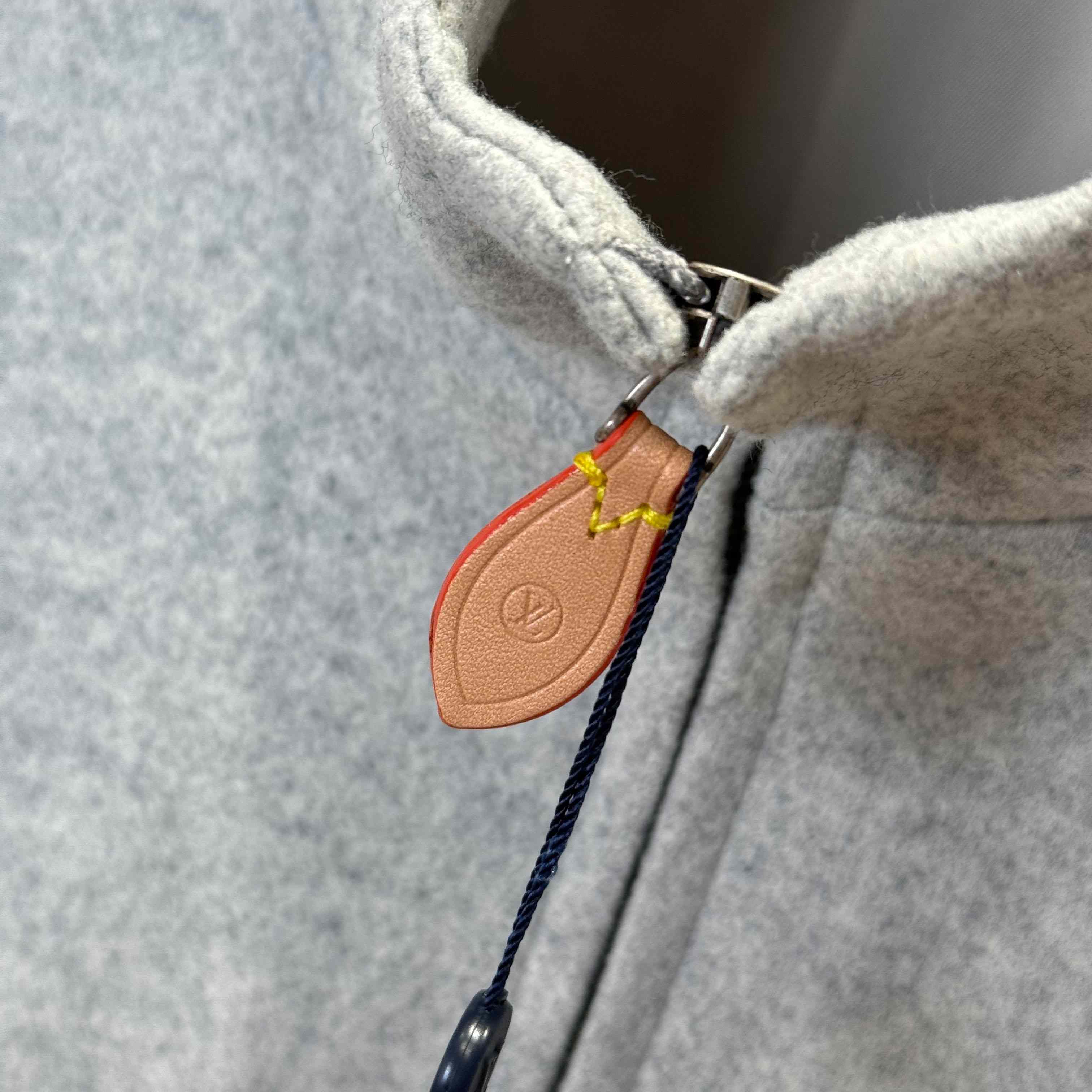 Louis Vuitton Double Face Cashmere-Wool Track Top 1AJSJ8 - DesignerGu