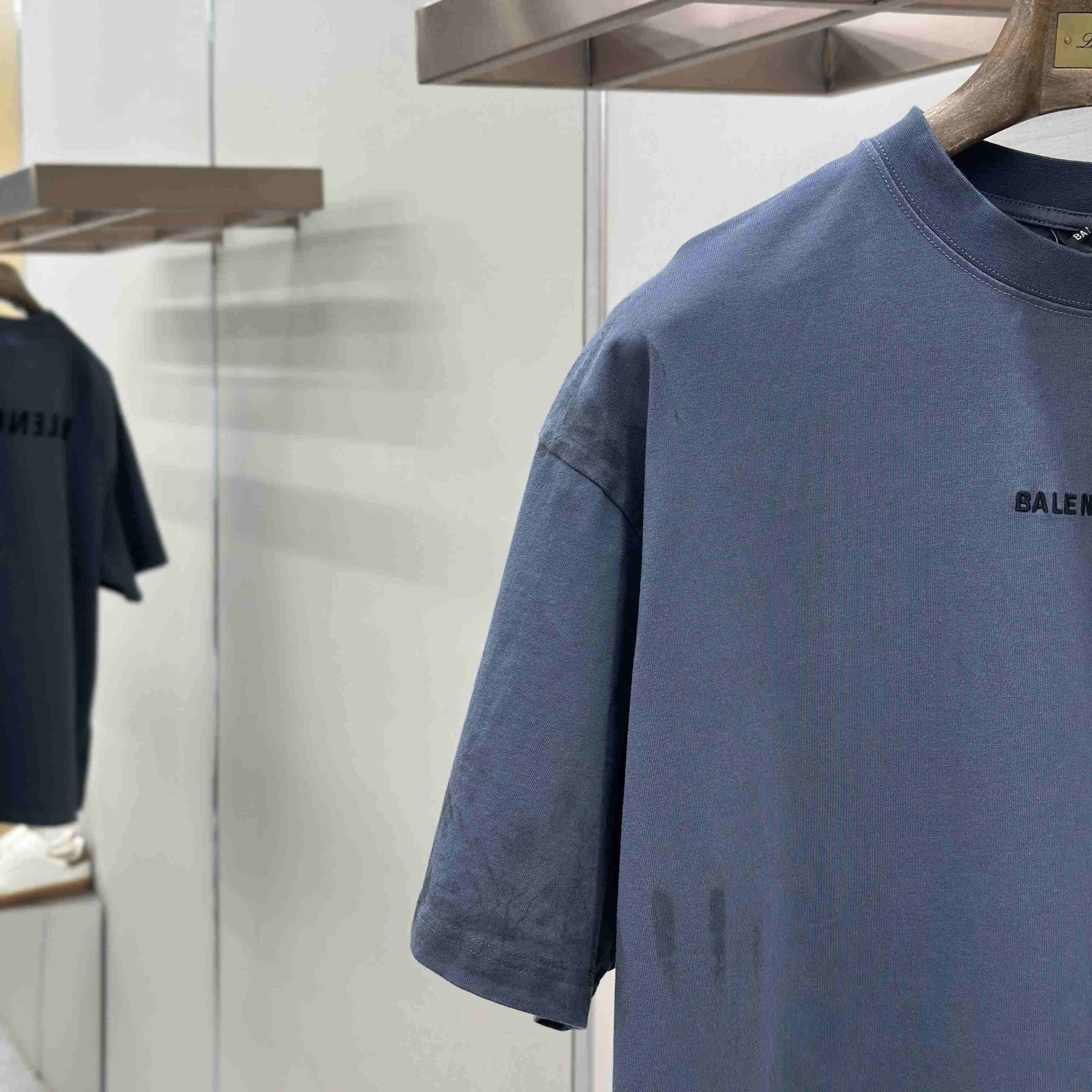 Balenciaga Balenciaga Back T-shirt Medium Fit in Faded Dark Blue - DesignerGu