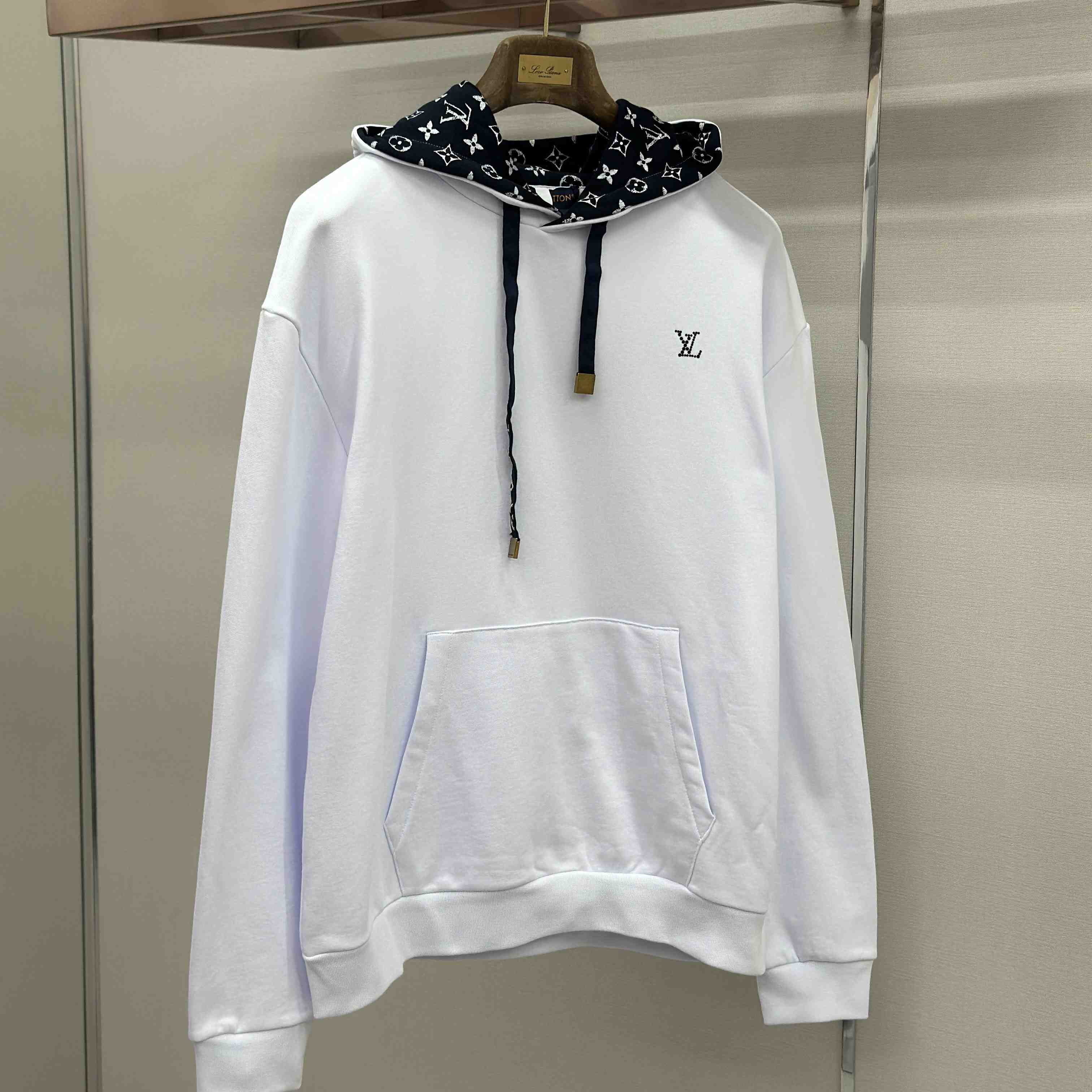 Louis Vuitton Cotton Hoodie 1AHUGK - DesignerGu