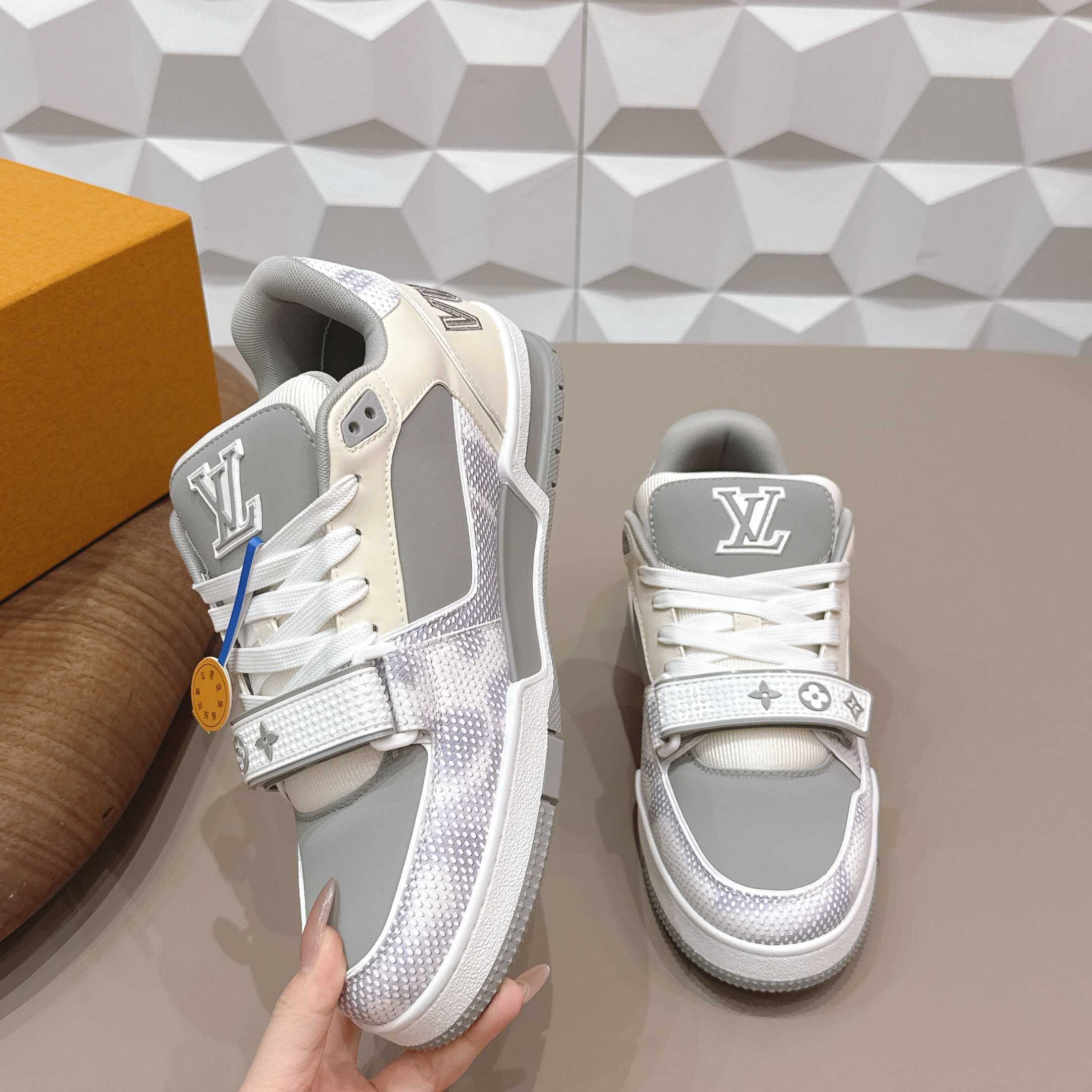 Louis Vuitton LV Trainer Sneaker - DesignerGu