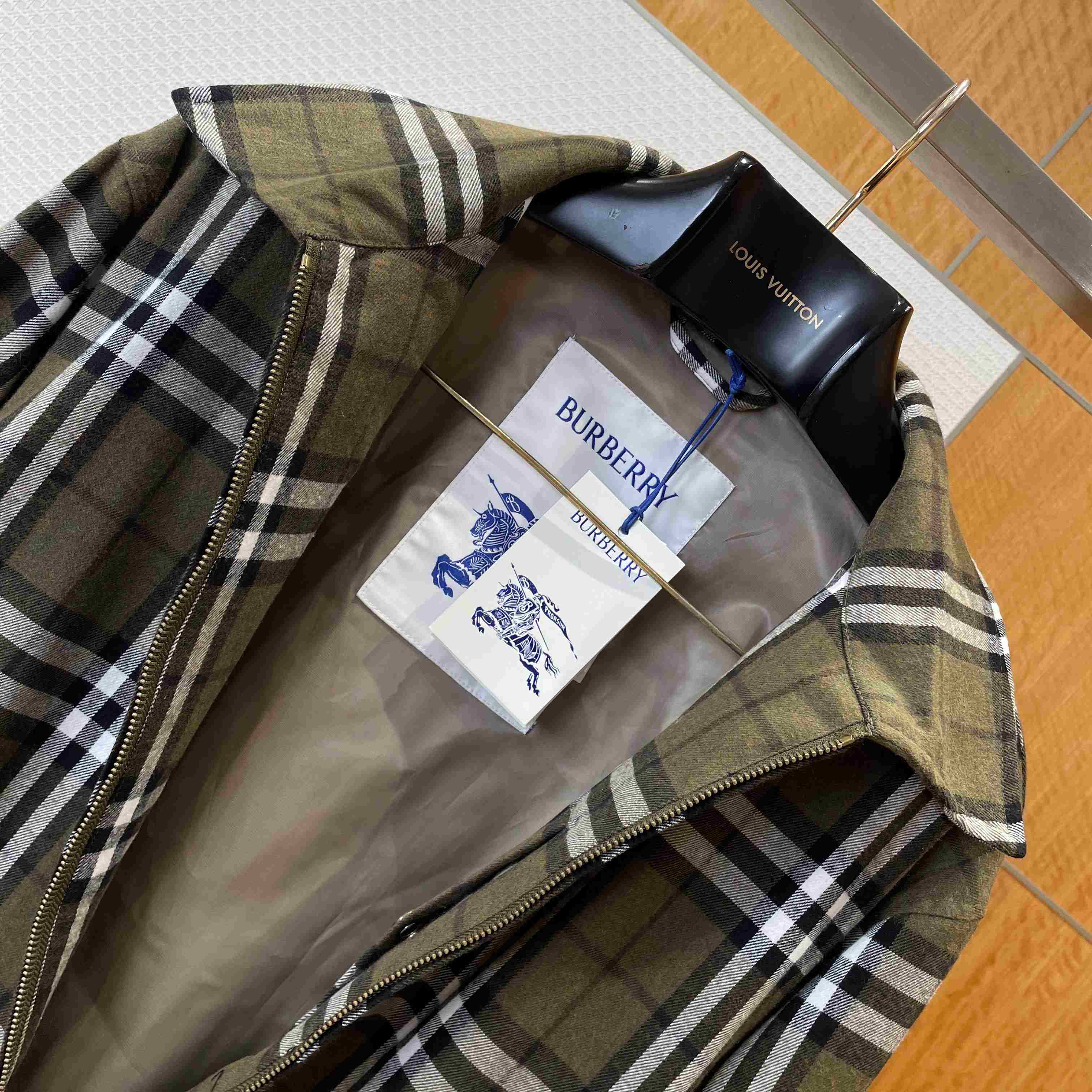 Burberry Harrington Bomber Jacket - DesignerGu