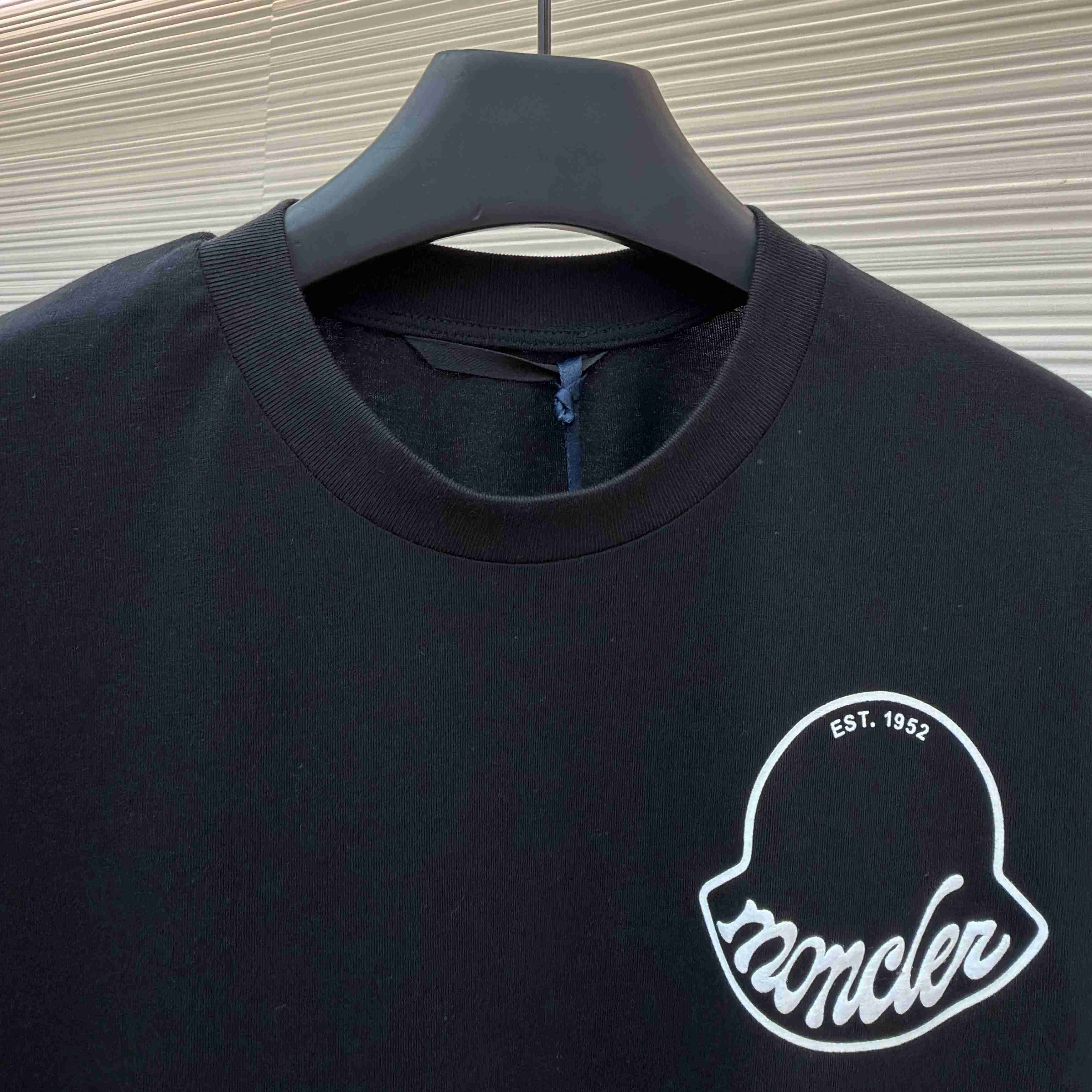 Moncler Logo Cotton T-Shirt - DesignerGu