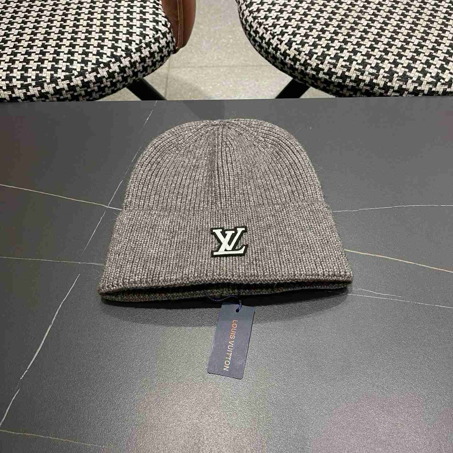 Louis Vuitton Beanie    - DesignerGu