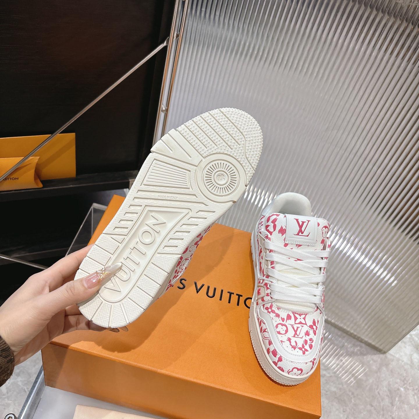 Louis Vuitton LV Trainer Sneaker   1AJJUJ - DesignerGu