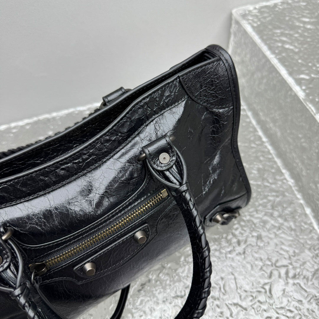 Balenciaga Le City Bag Small In Black - DesignerGu