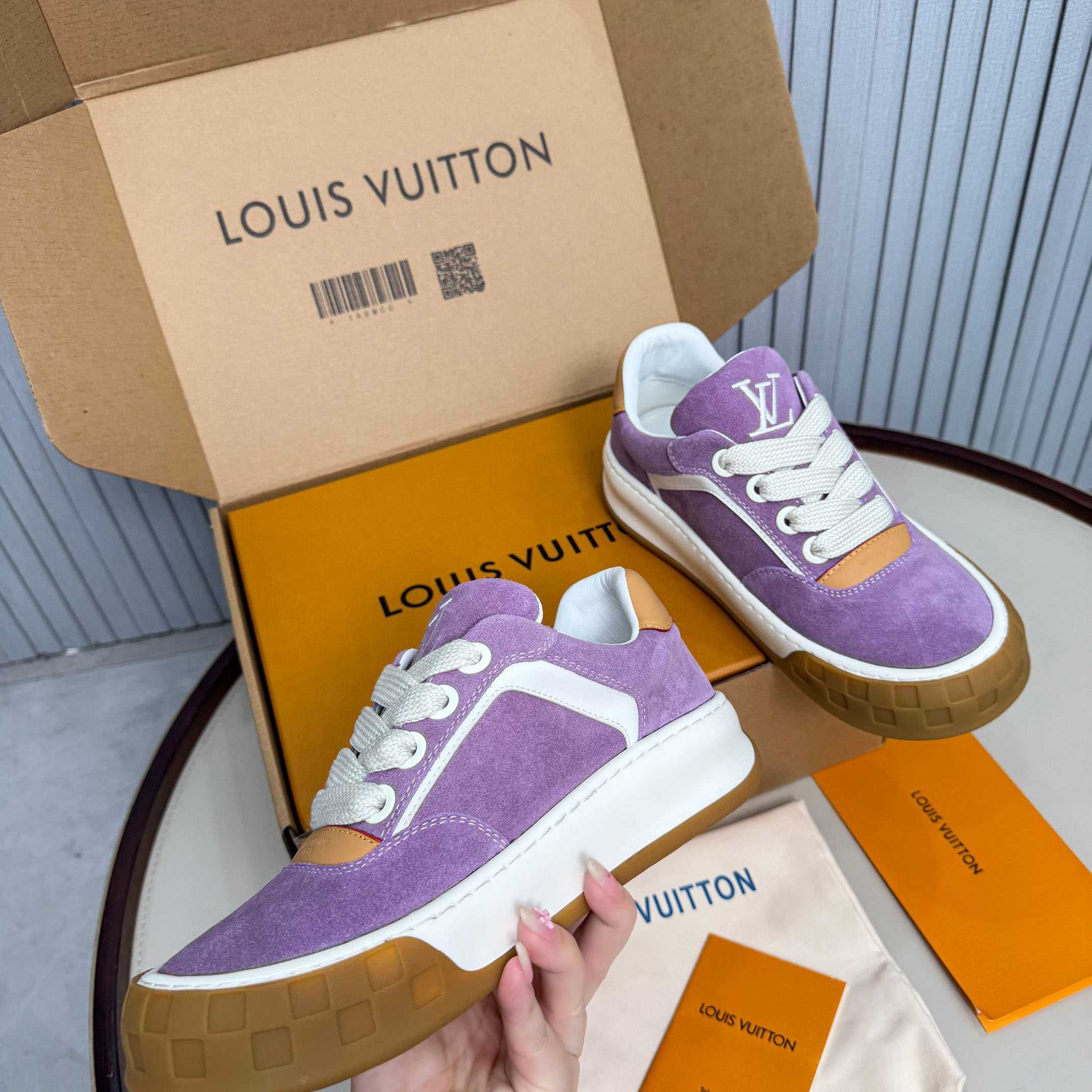 Louis Vuitton LV Tilted Sneaker 1AJTI6 - DesignerGu