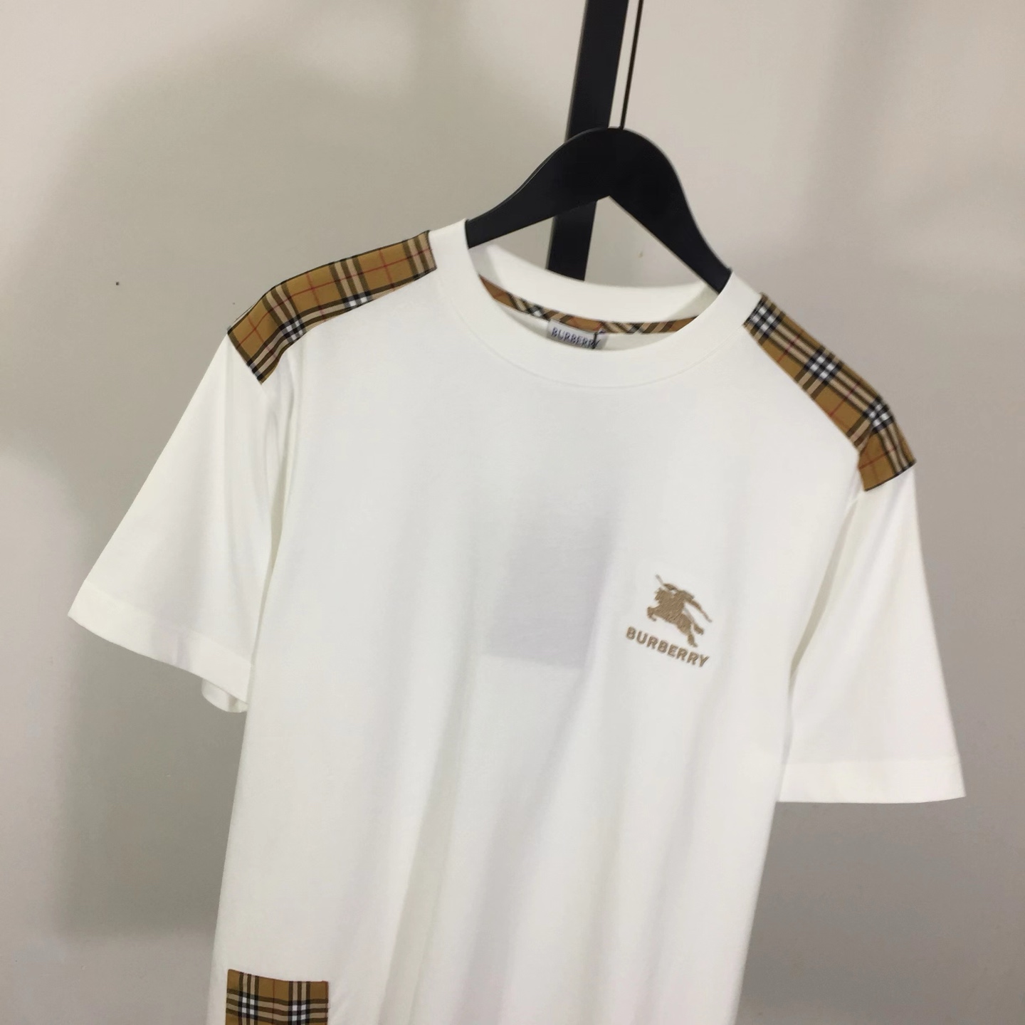 Burberry Check Cotton T-shirt - DesignerGu