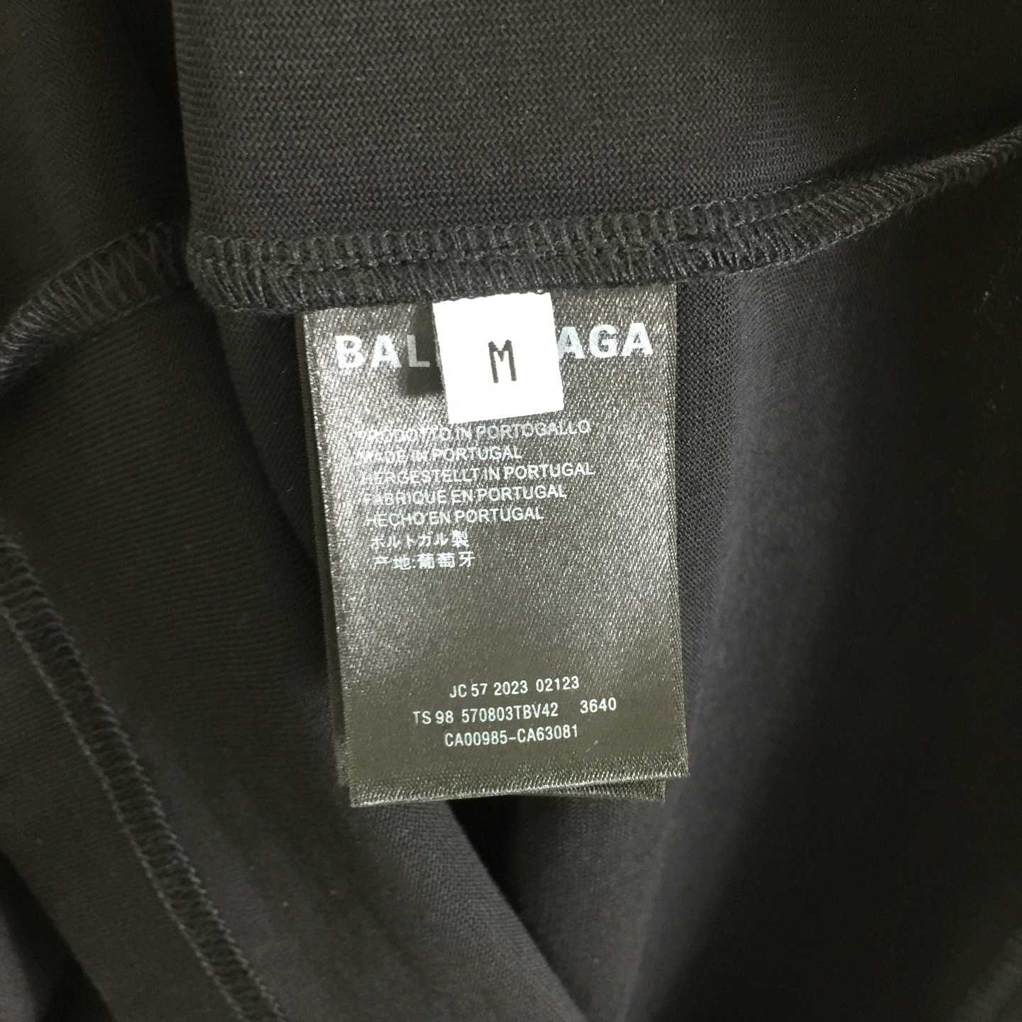 Balenciaga  T-shirt Medium Fit  - DesignerGu