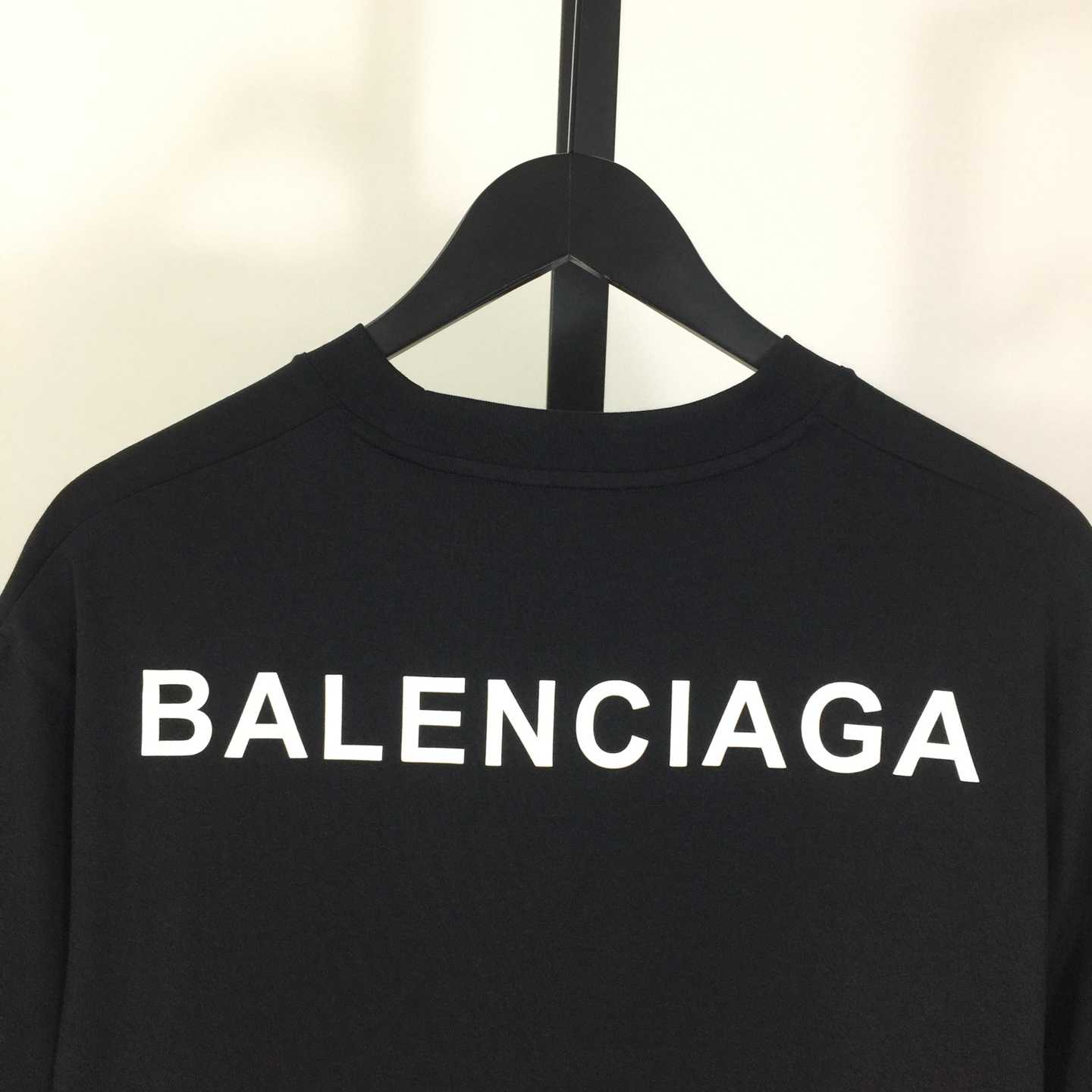 Balenciaga  T-shirt Medium Fit  - DesignerGu