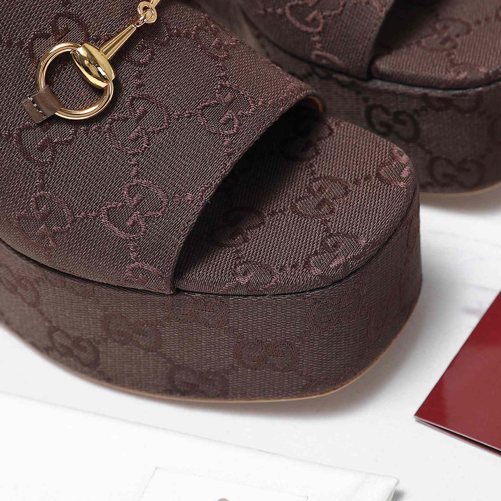 Gucci Wedge Sandal With Horsebit - DesignerGu