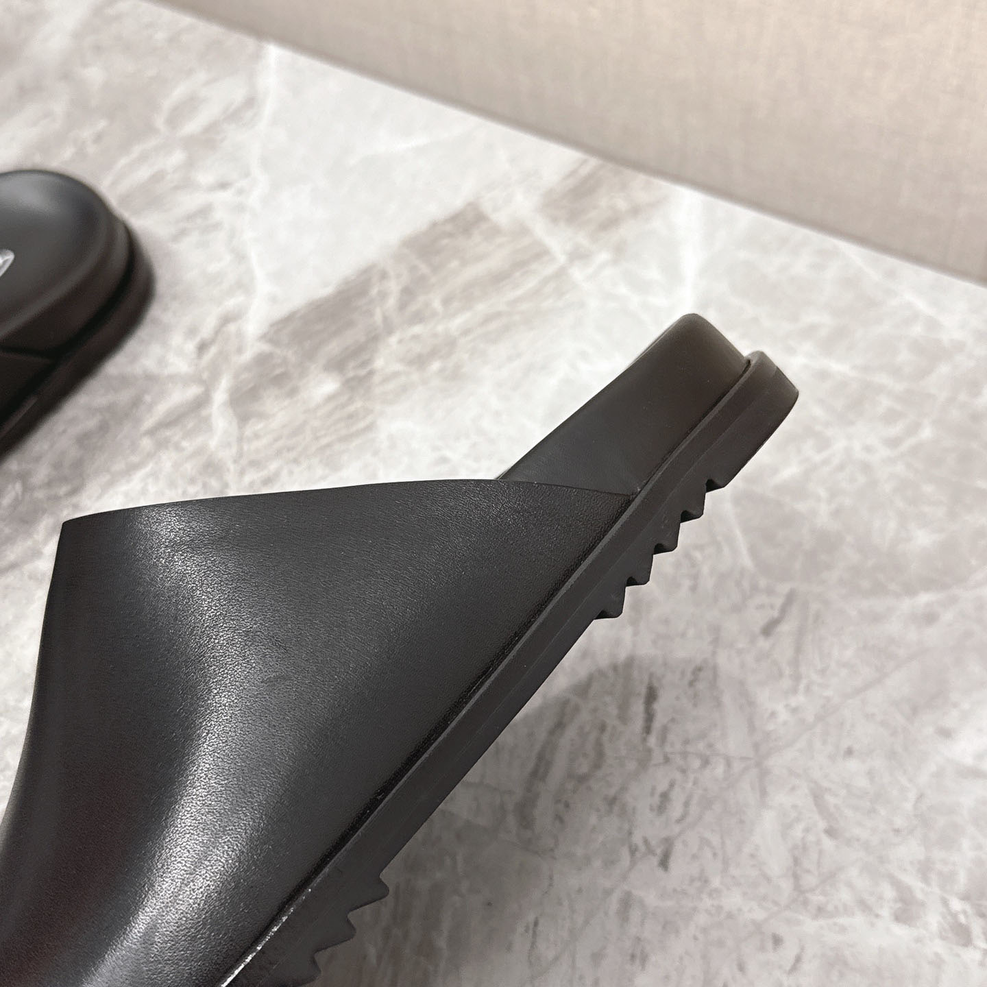 Rick Owens Porterville Granola Leather Mules - DesignerGu