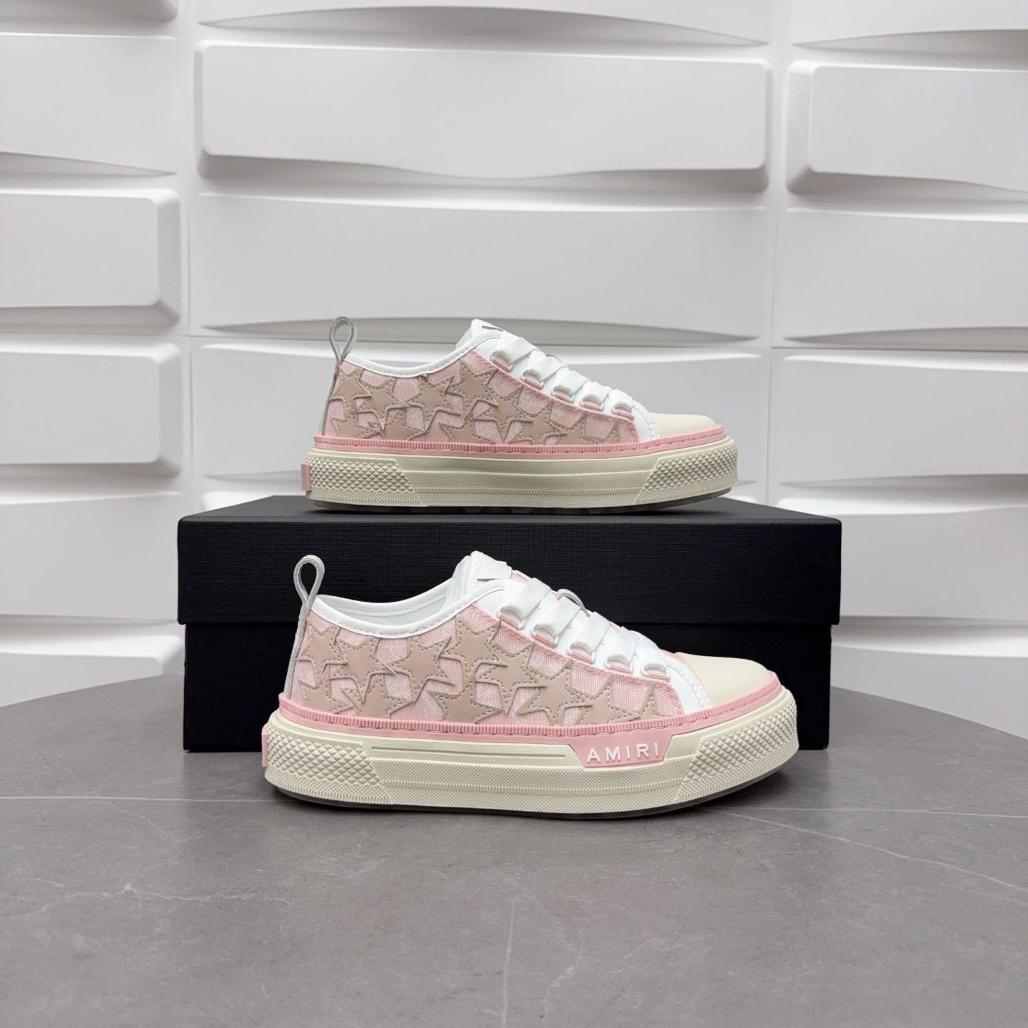 Amiri Stars Low-Top Canvas Platform Sneakers - DesignerGu