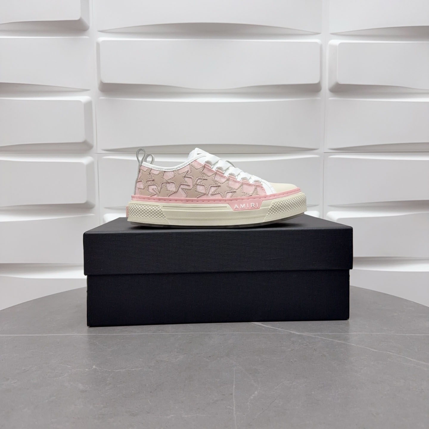 Amiri Stars Low-Top Canvas Platform Sneakers - DesignerGu