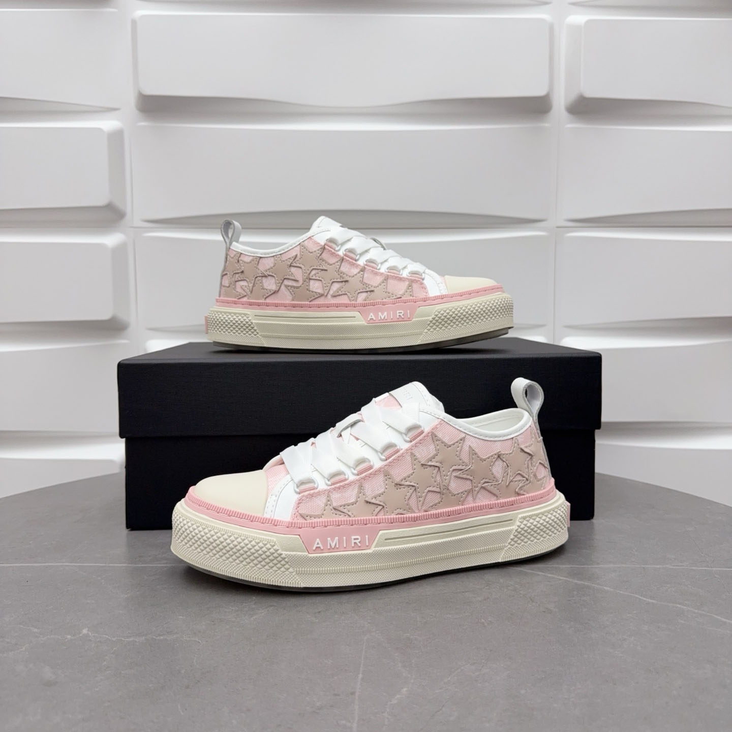 Amiri Stars Low-Top Canvas Platform Sneakers - DesignerGu