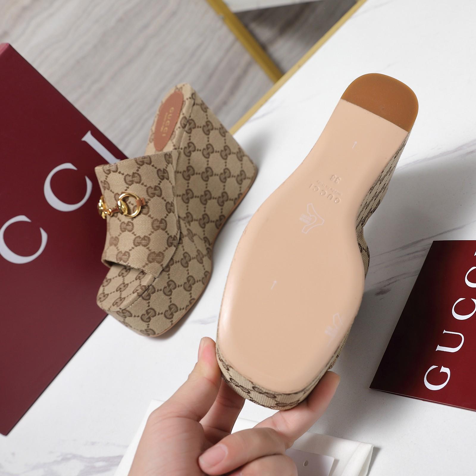 Gucci Wedge Sandal With Horsebit - DesignerGu