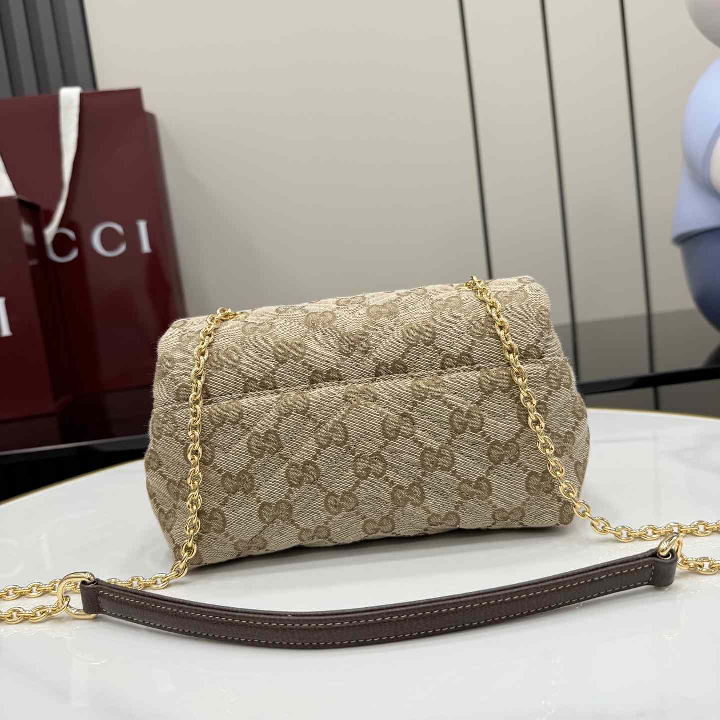 Gucci GG Marmont Mini Shoulder Bag - DesignerGu