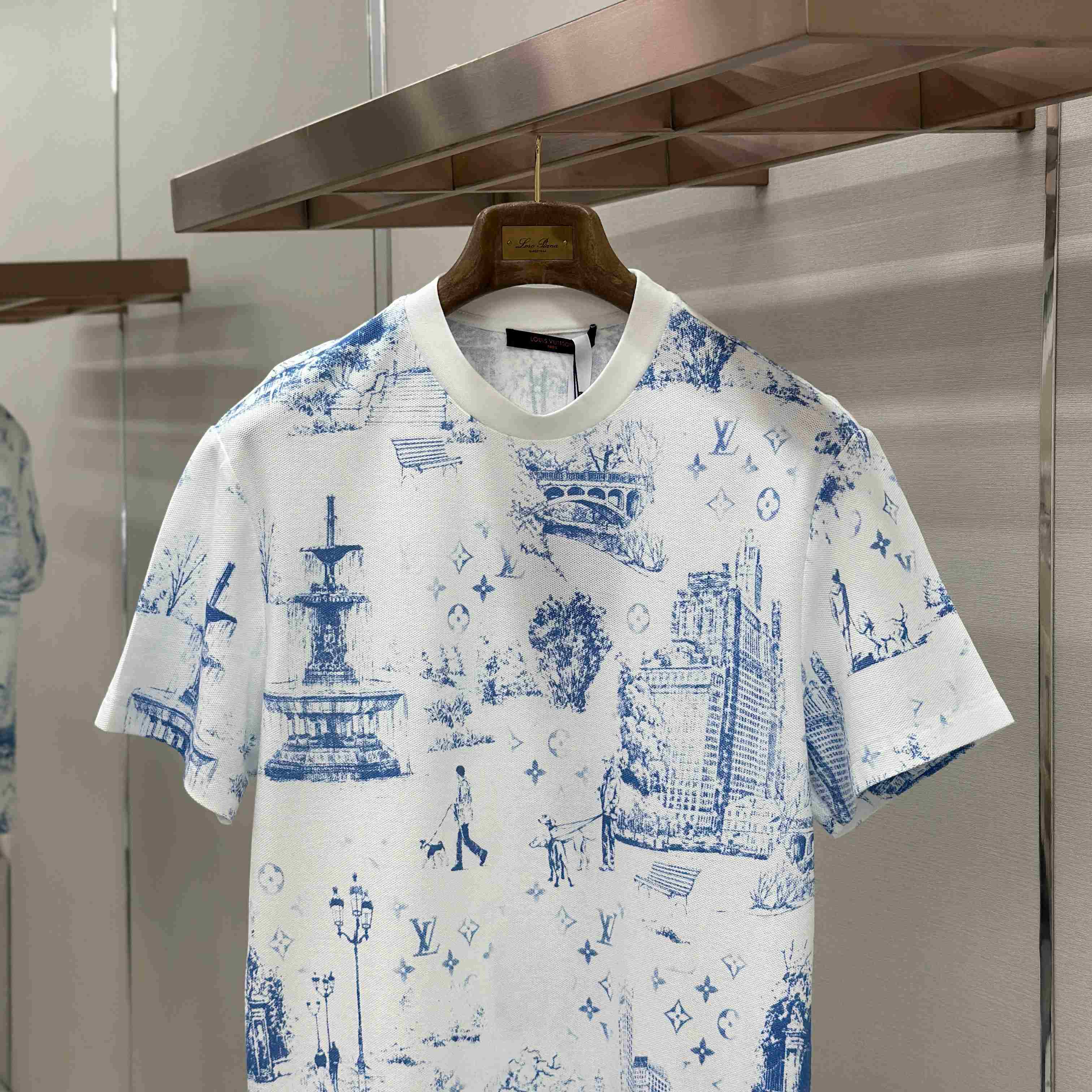 Louis Vuitton Playera en Piqué De Algodón Con Estampado 1AGJZ2 - DesignerGu