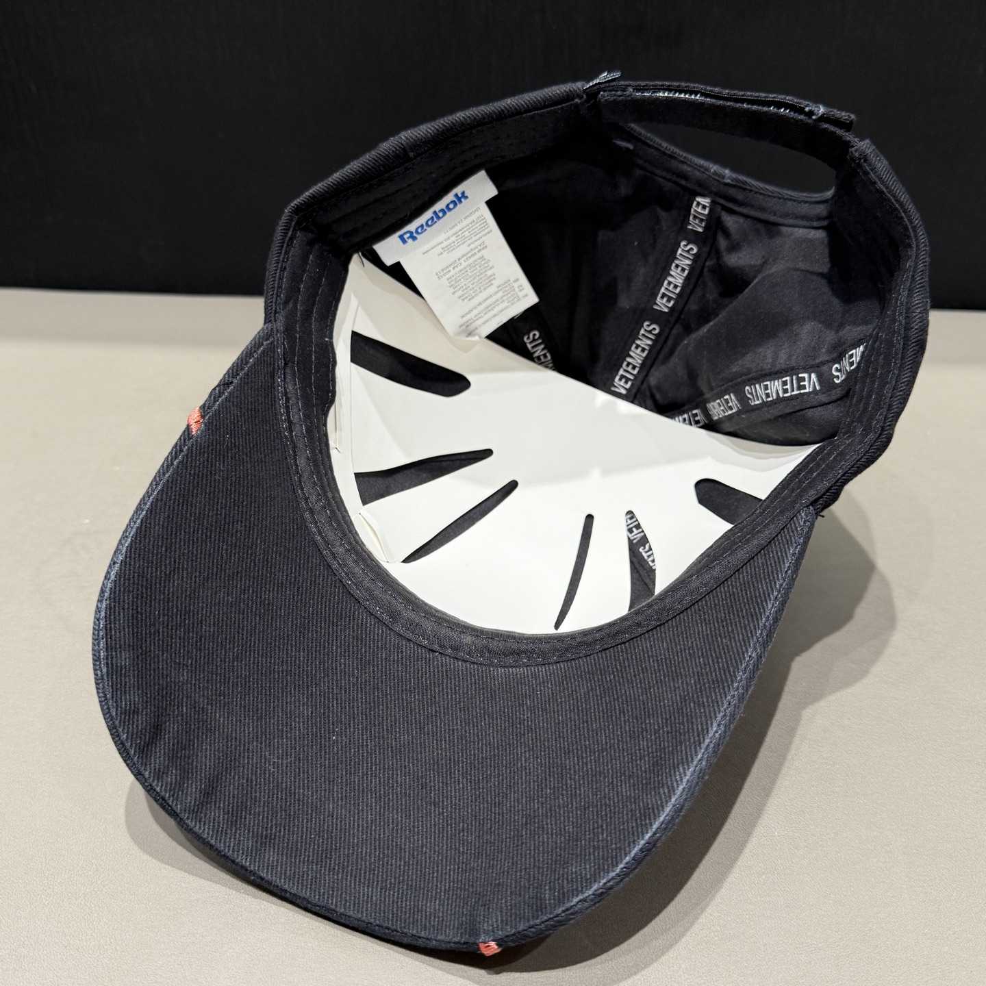 Vetements Cap  - DesignerGu