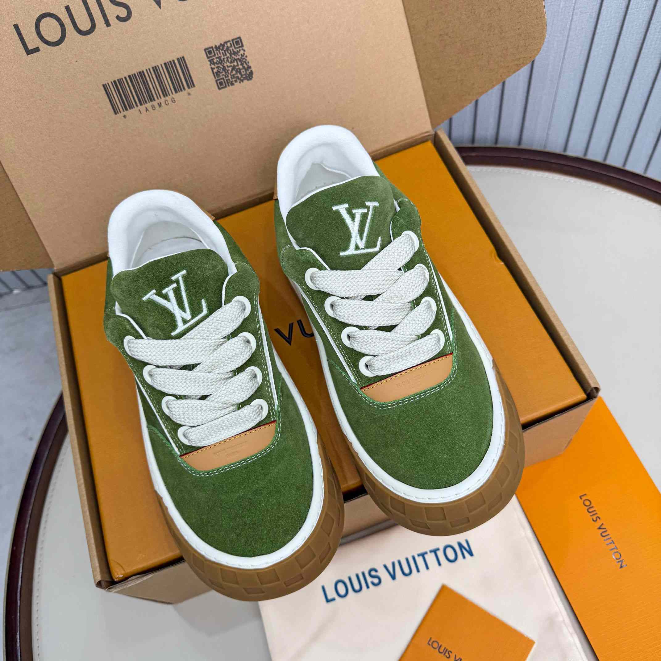 Louis Vuitton LV Tilted Sneaker 1AJTH1 - DesignerGu