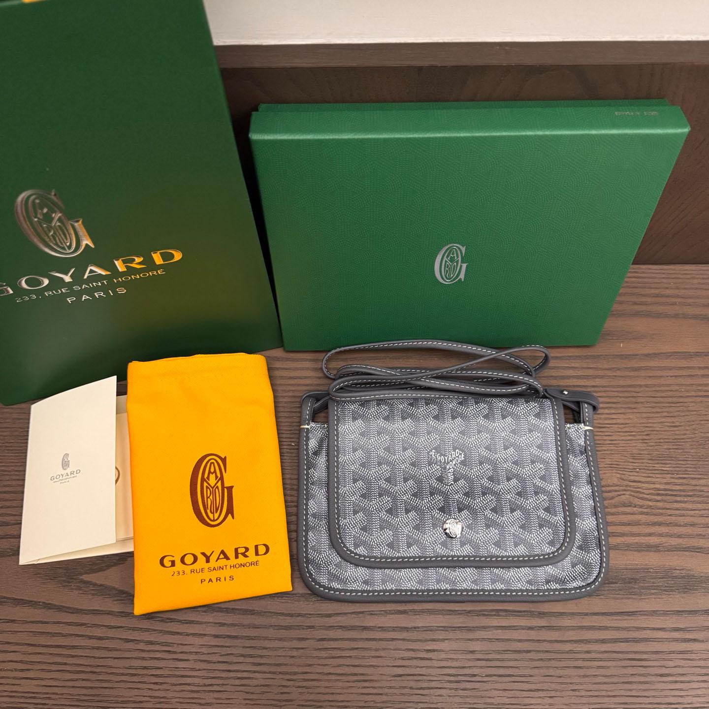 Goyard Plumet Pocket Wallet - DesignerGu