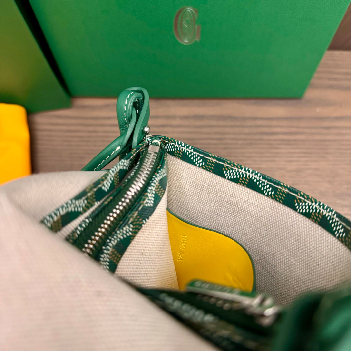 Goyard Plumet Pocket Wallet - DesignerGu