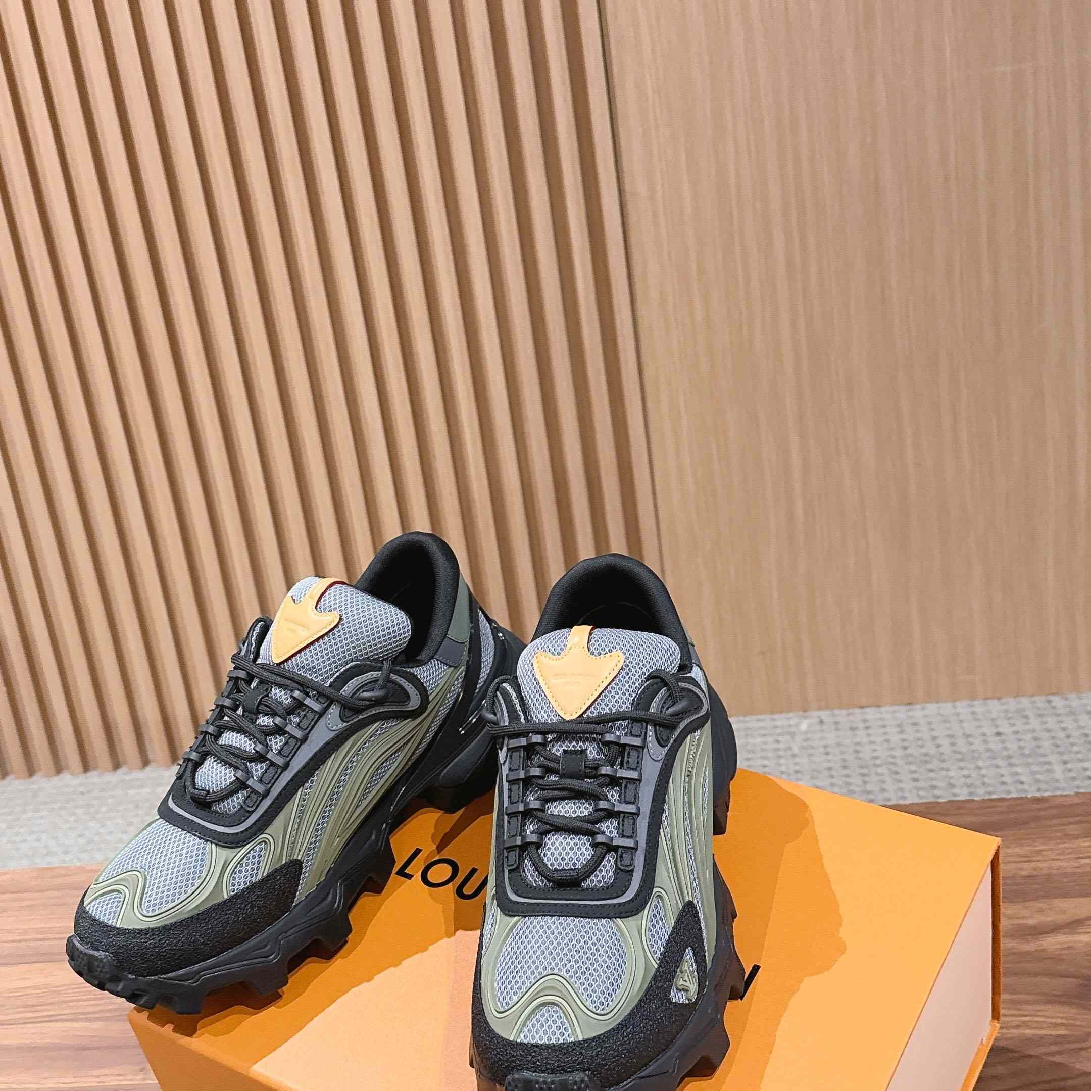 Louis Vuitton Summit Sneaker 1AJAFU - DesignerGu