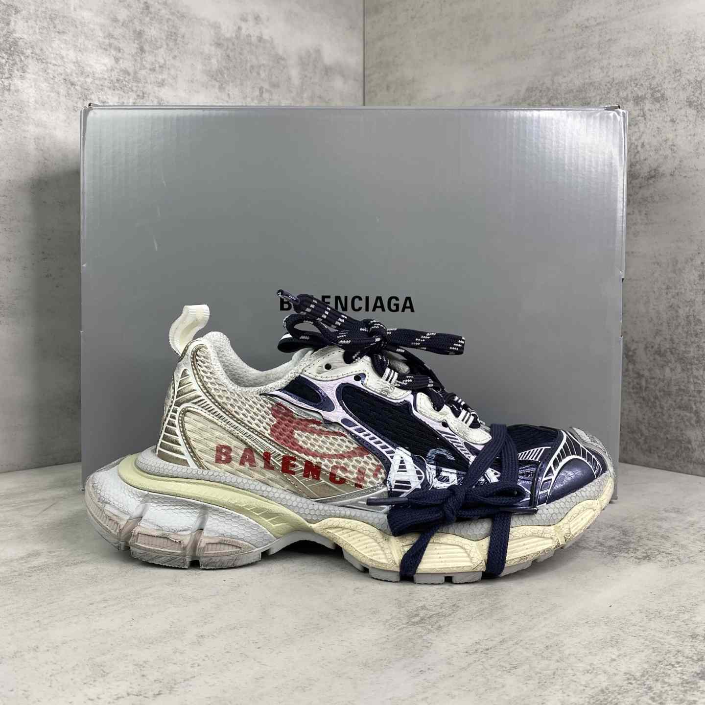 Balenciaga 3XL Split Logo Sneaker - DesignerGu